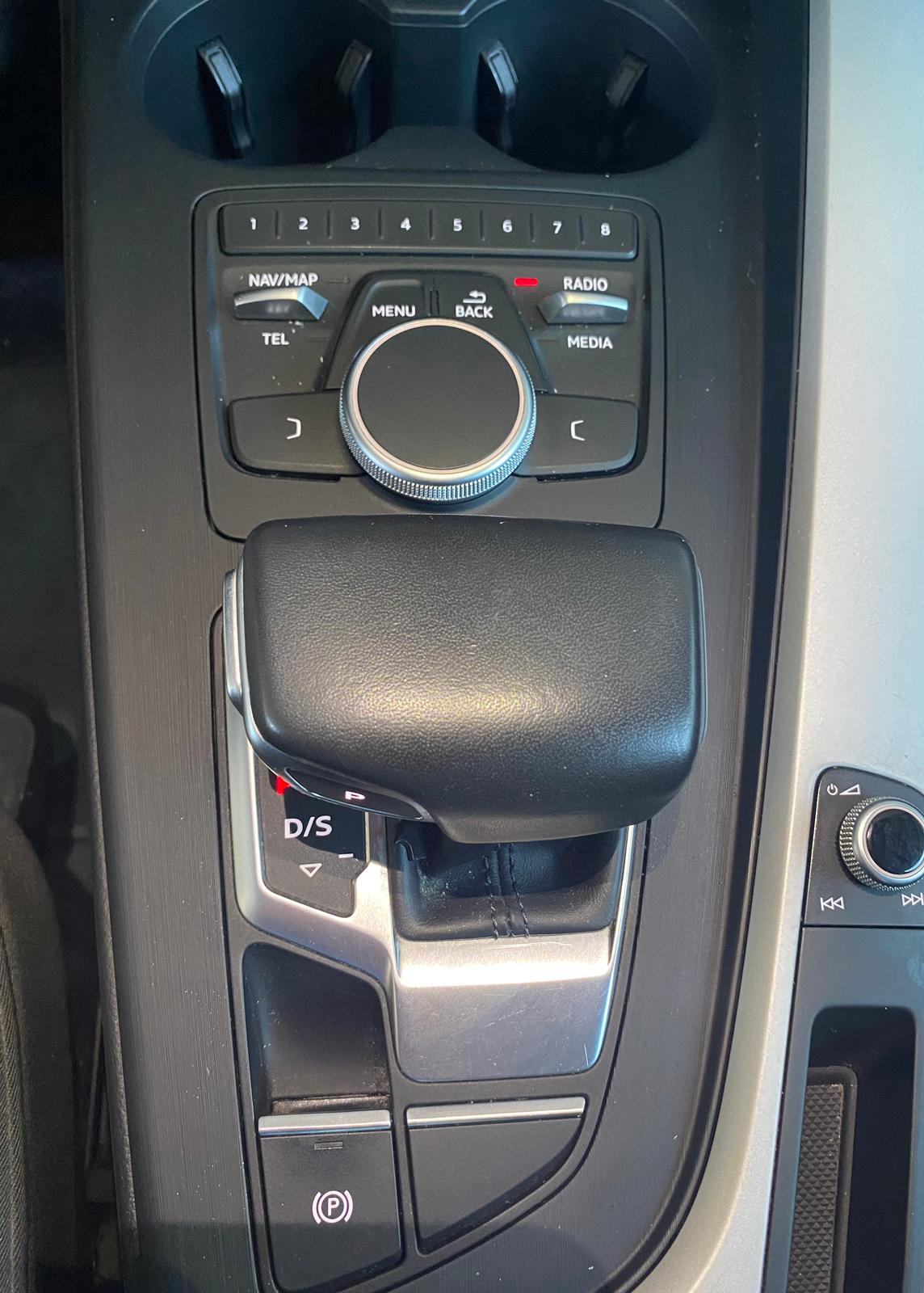 Audi A4 Avant 2,0 TDI AUTOMATIK TEMPOMAT ALU NAVI PDC KUKA *GARANCIJA*, fotografija 17