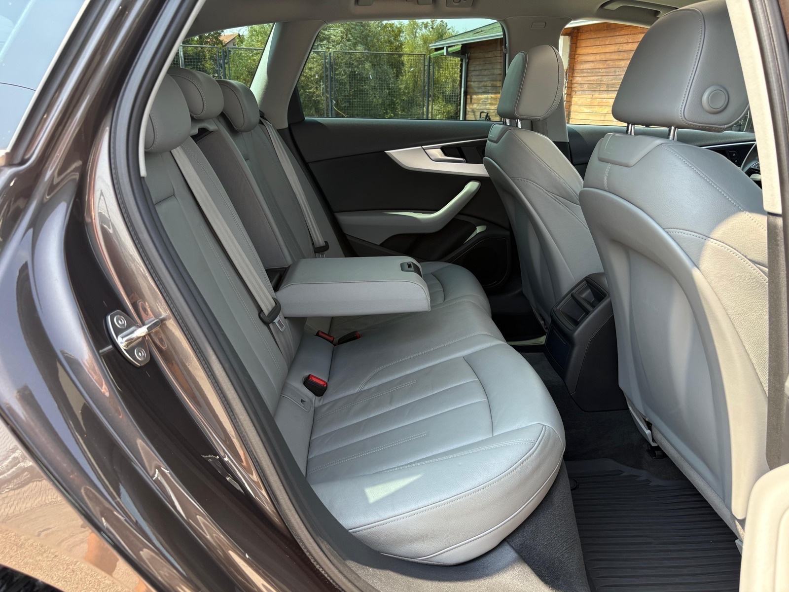 Audi A4 2,0 TDI•190KS ••automatik•XENON••PANORAMA••SPORT SJEDALA••TOP, fotografija 11