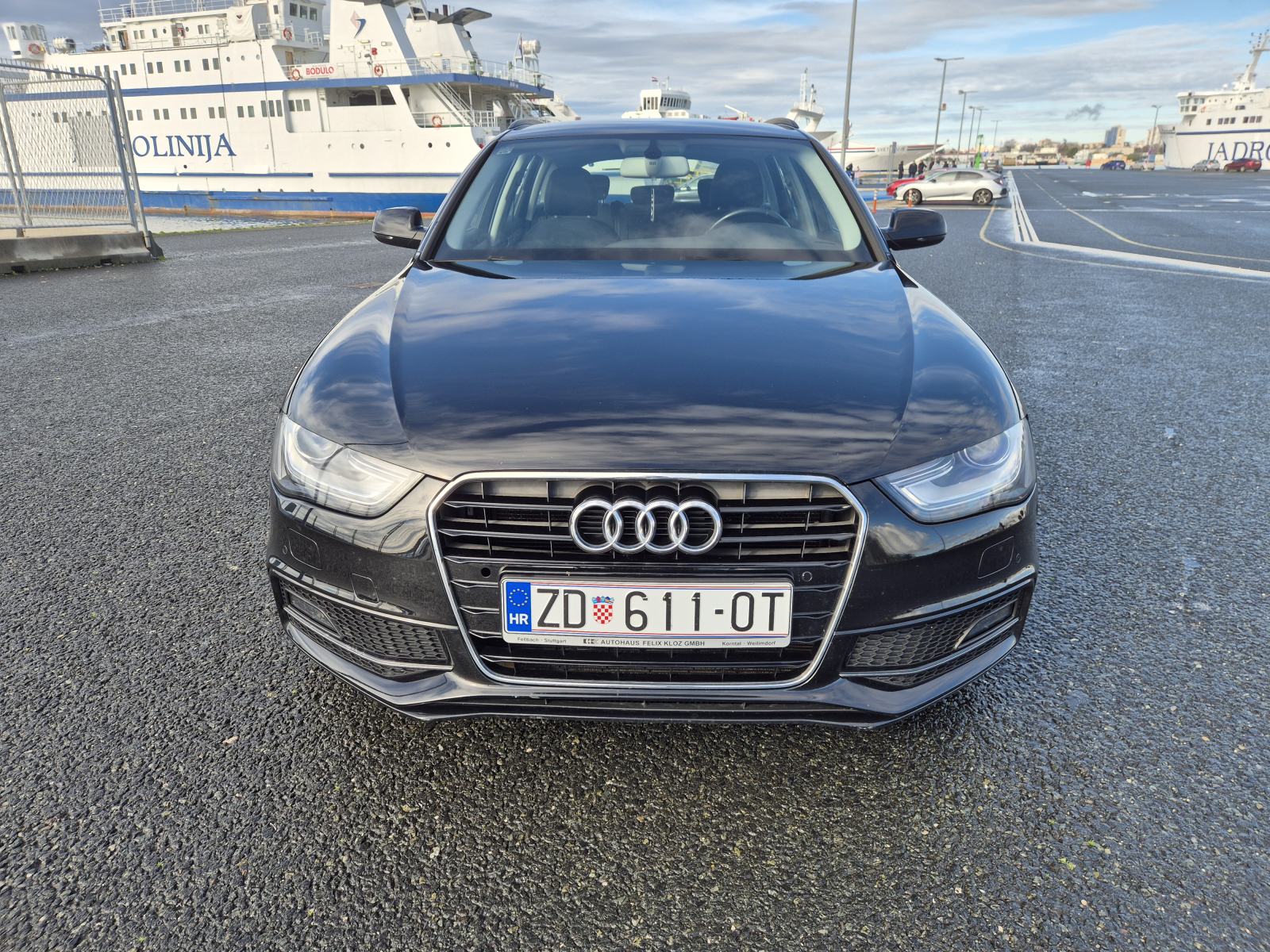 Audi A4 Avant 2,0 TDI B8.5 2xSline, fotografija 2