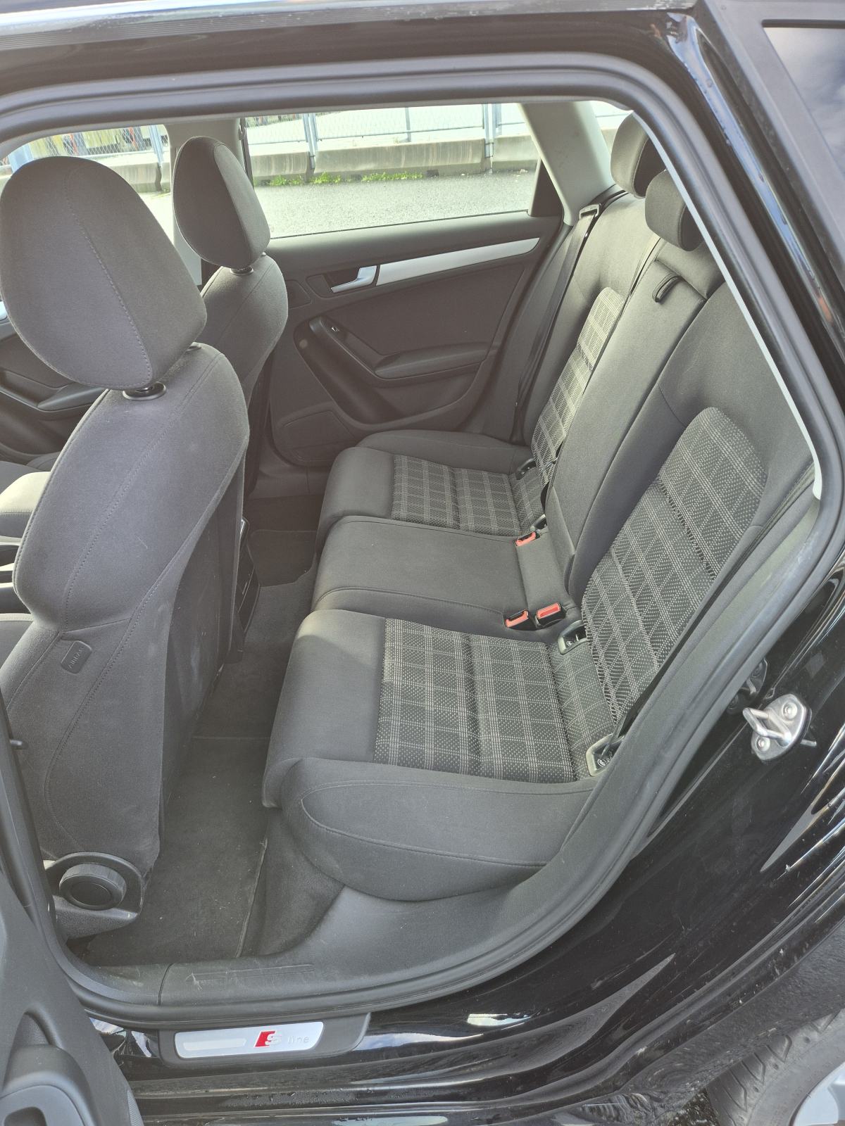 Audi A4 Avant 2,0 TDI B8.5 2xSline, fotografija 11