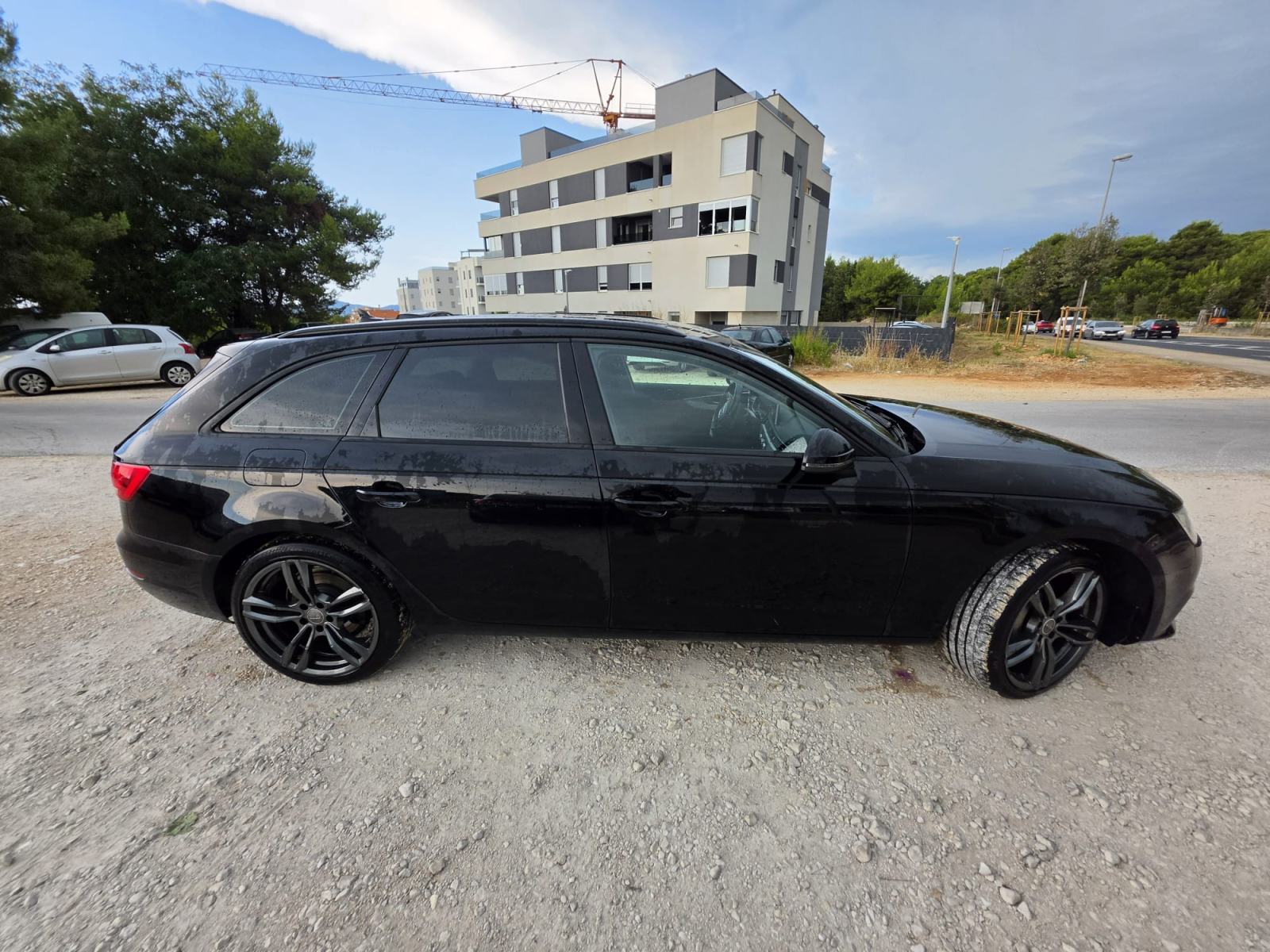 Audi A4 Avant 2,0 TDI B9-140Kw-IZVRSNO STANJE-VIRTUAL COCKPIT-reg05/27, fotografija 6