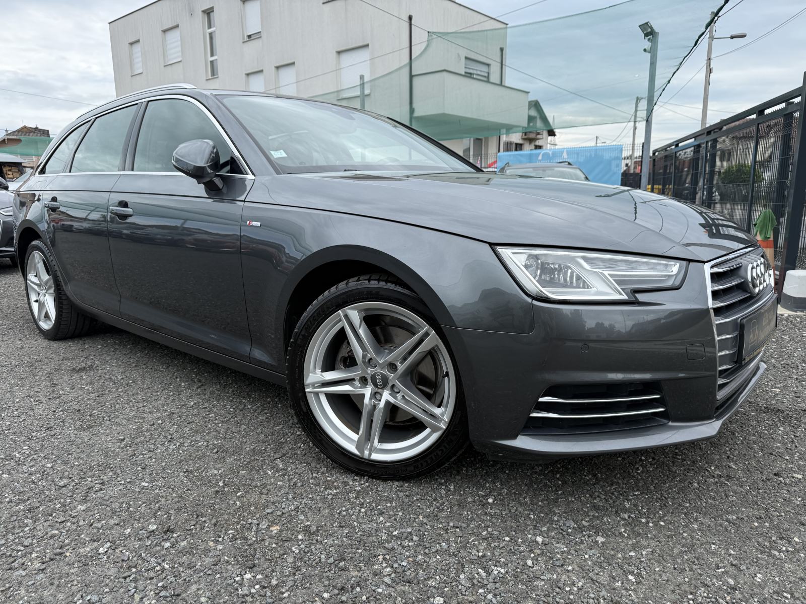 Audi A4 Avant 2,0 TDI S-Line,NAVI,VIRTUAL,ALU 18",JAMSTVO,TOP STANJE!!, fotografija 2