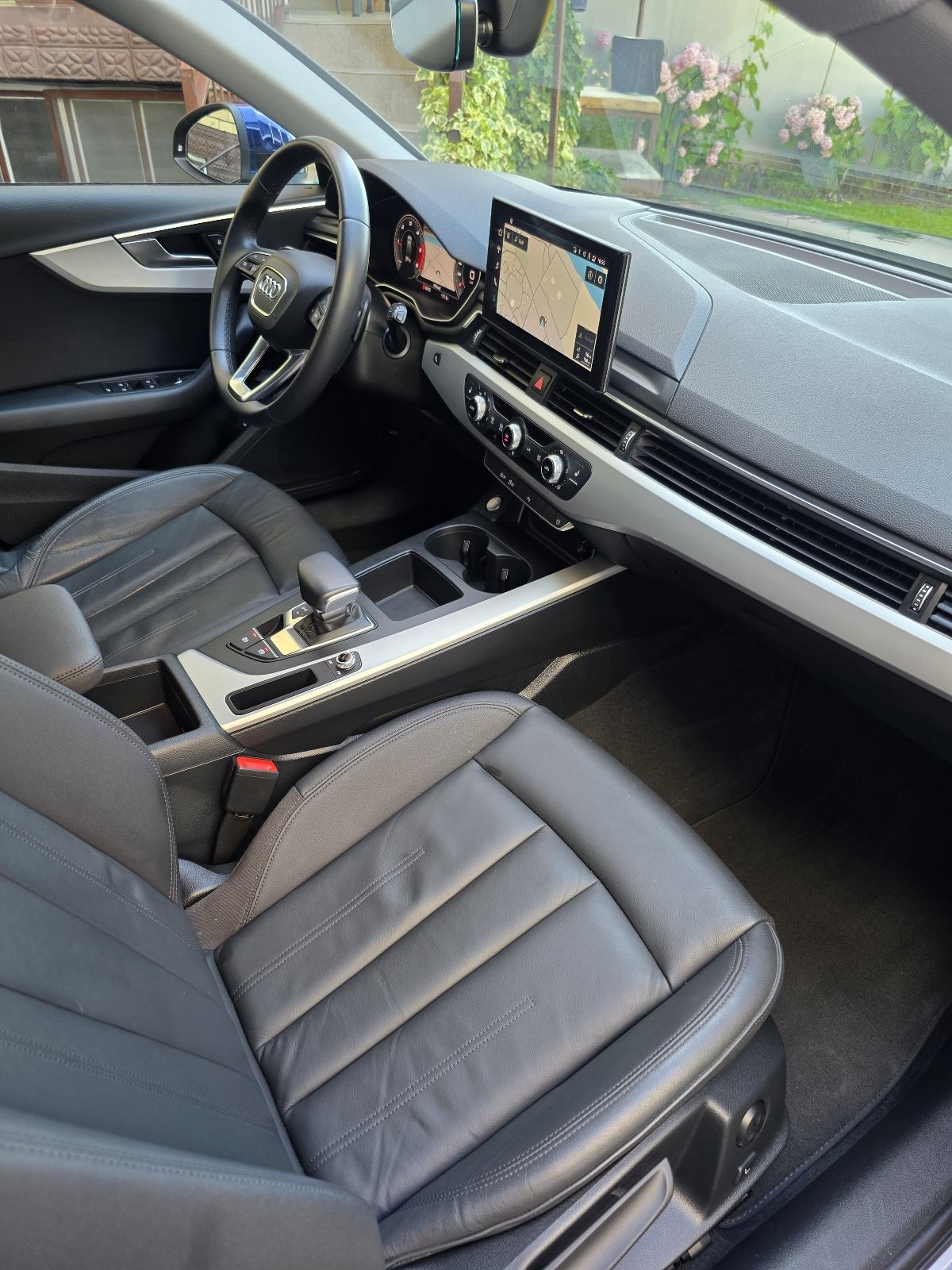 Audi A4 Avant 30 TDI S-Line Ext. S-tronic / Matrix / Head-up / Virtual, fotografija 14