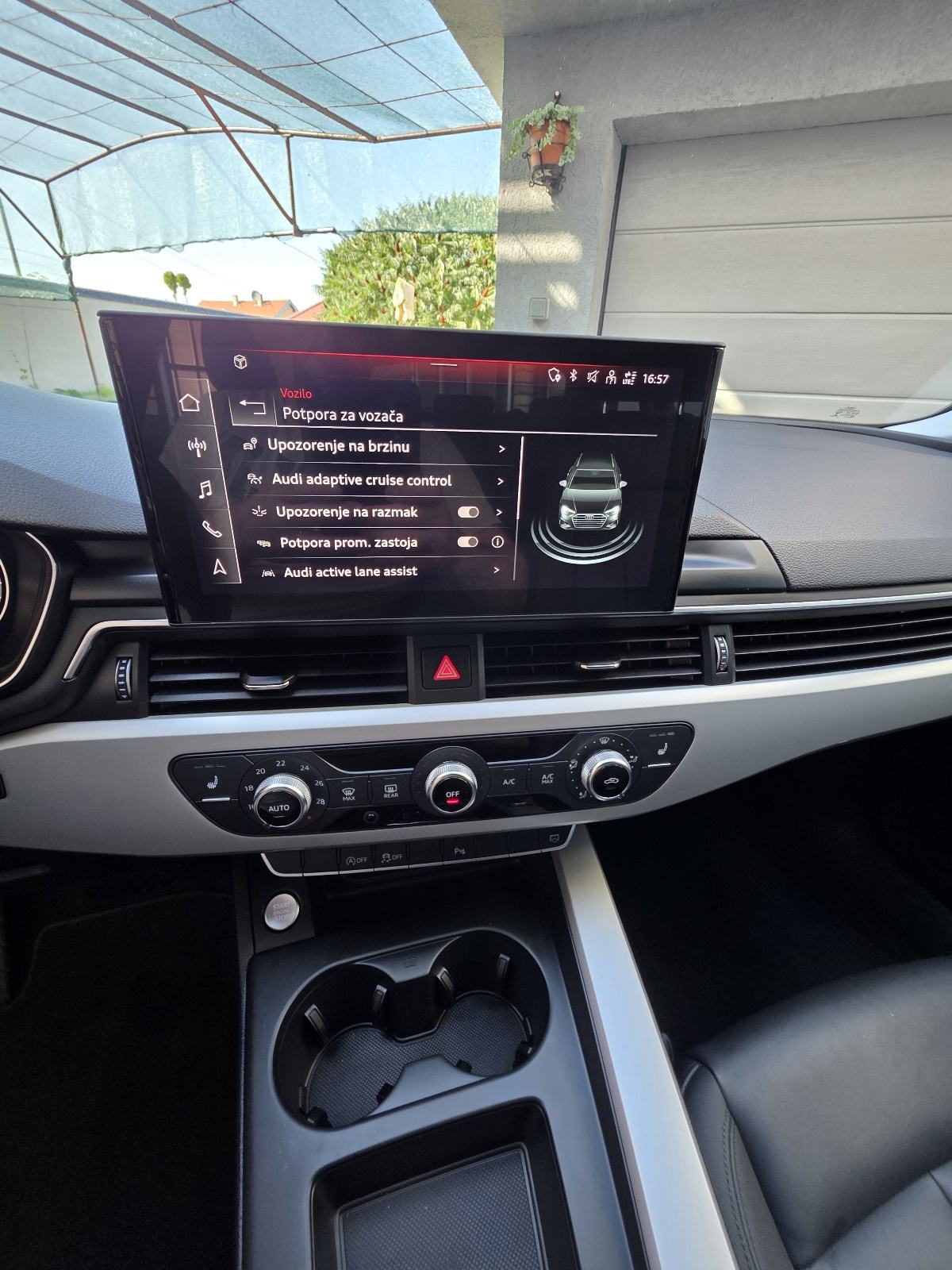 Audi A4 Avant 30 TDI S-Line Ext. S-tronic / Matrix / Head-up / Virtual, fotografija 17