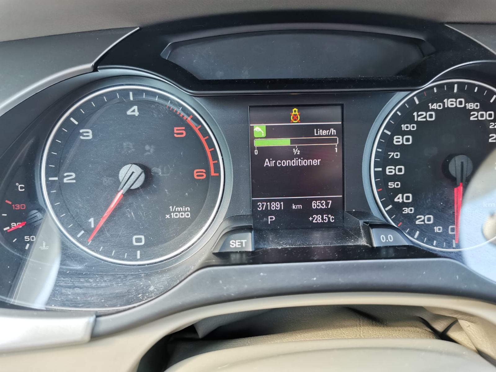 Audi A4 Avant 2,0 TDI Multitronic, fotografija 12