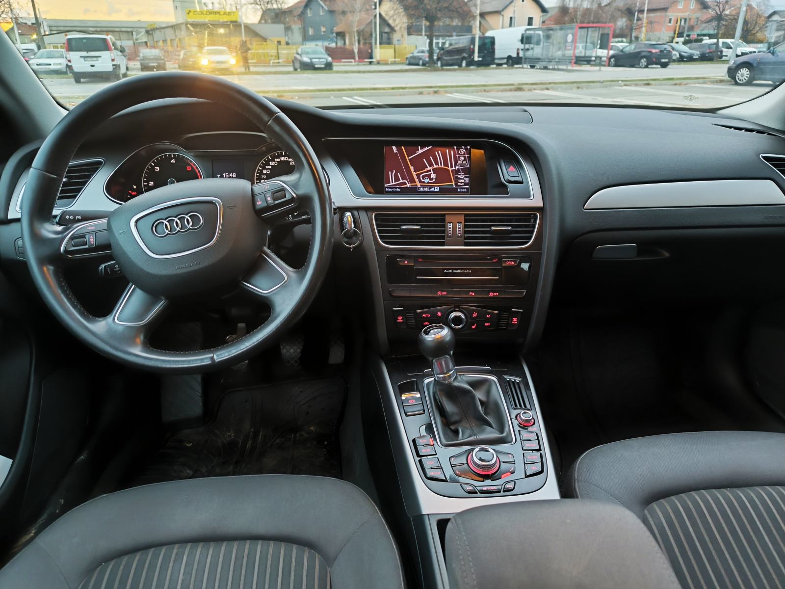 Audi A4 Avant 2,0 TDI, fotografija 6