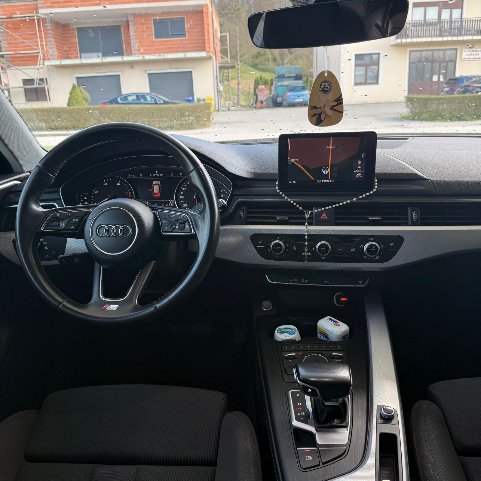 Audi A4 3x S-Line, Automatik, F1, Alu19 2016 SVI SERVISI, ODLIČAN!!, fotografija 11