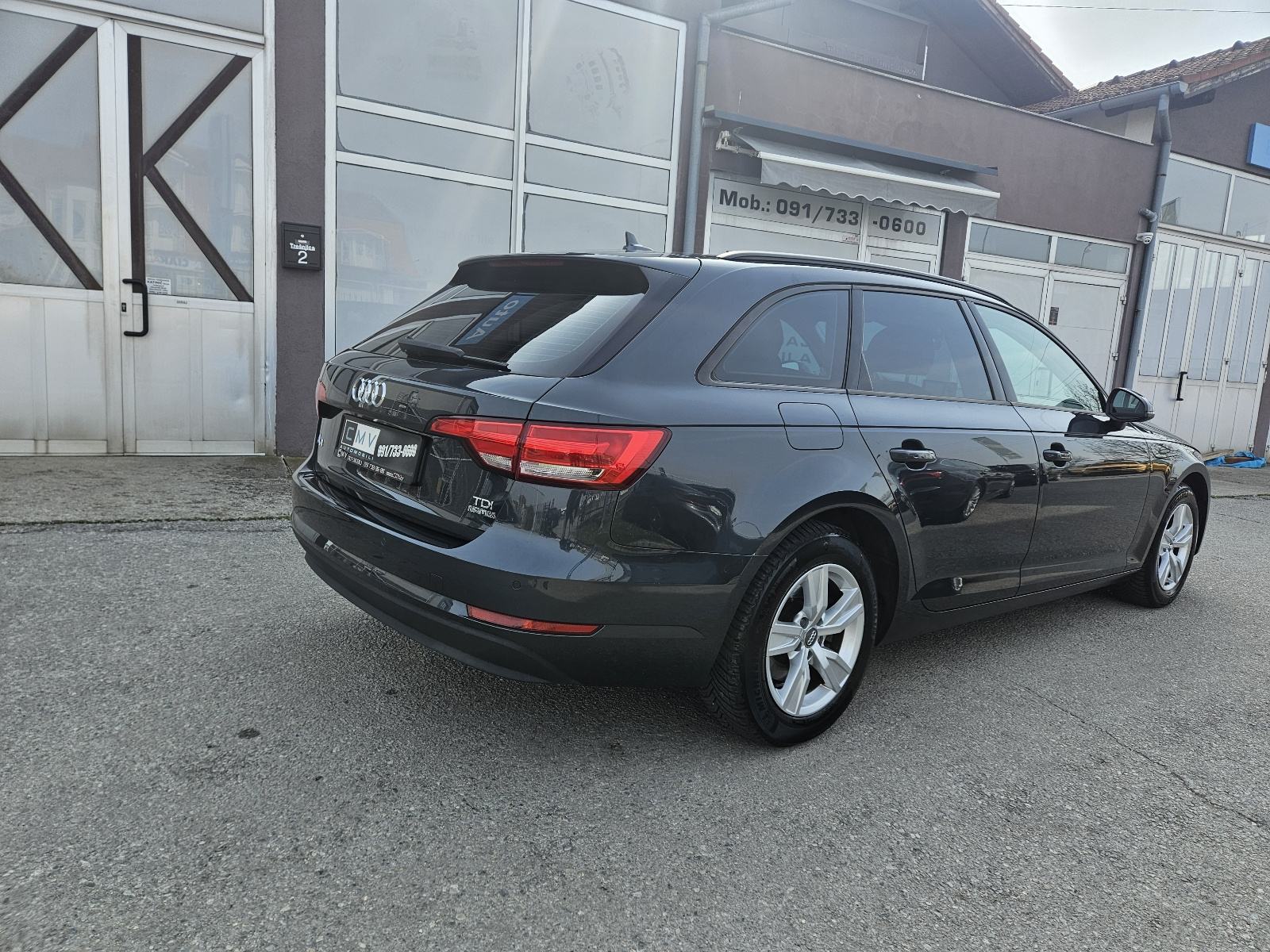 Audi A4 Avant 2,0 TDI, fotografija 8