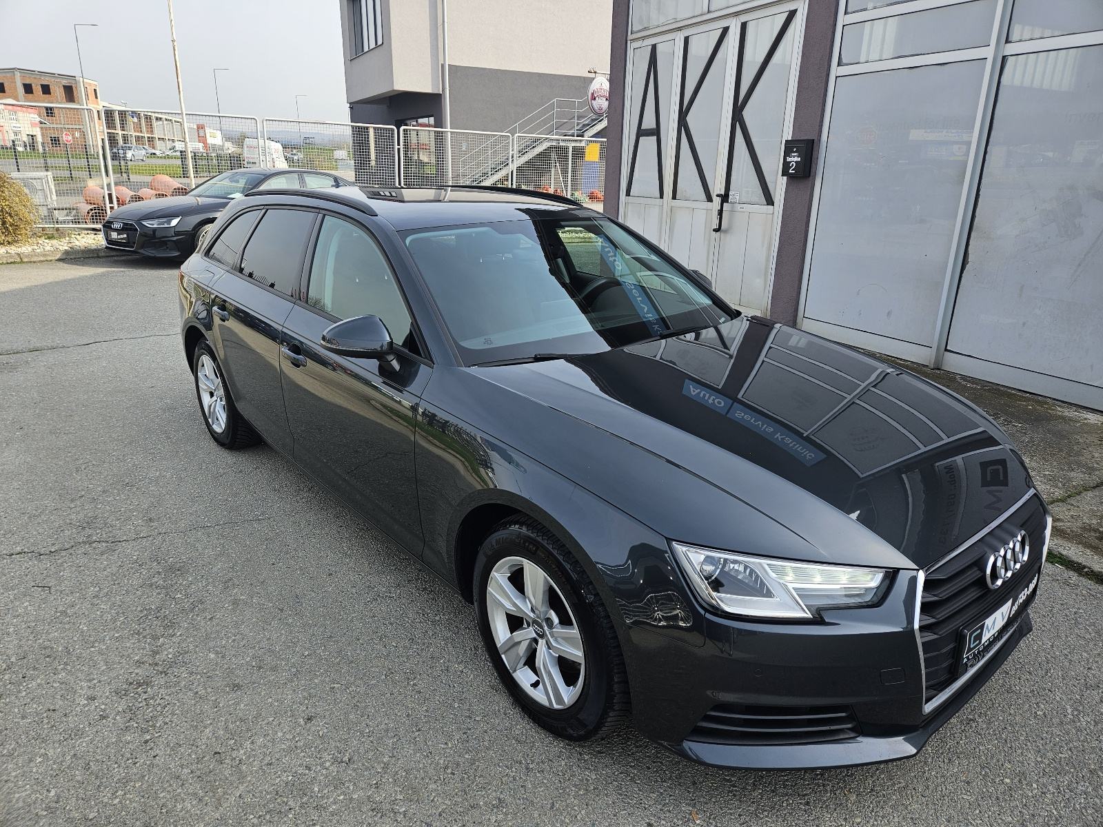 Audi A4 Avant 2,0 TDI, fotografija 15