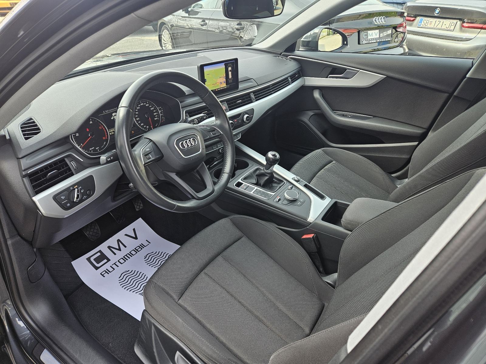 Audi A4 Avant 2,0 TDI, fotografija 18