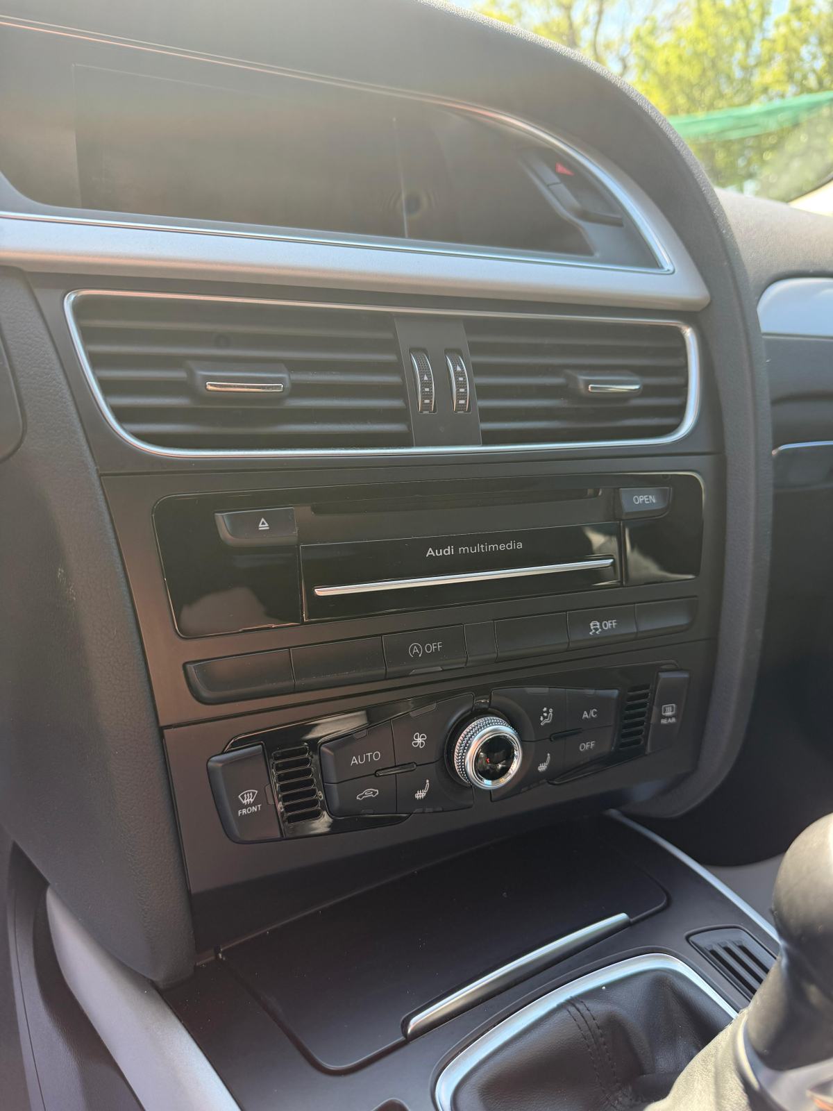 Audi A4 Avant 2,0 TDI NAVI,PDC,XENON,VELIKI SERVIS,TOP STANJE!!!, fotografija 13