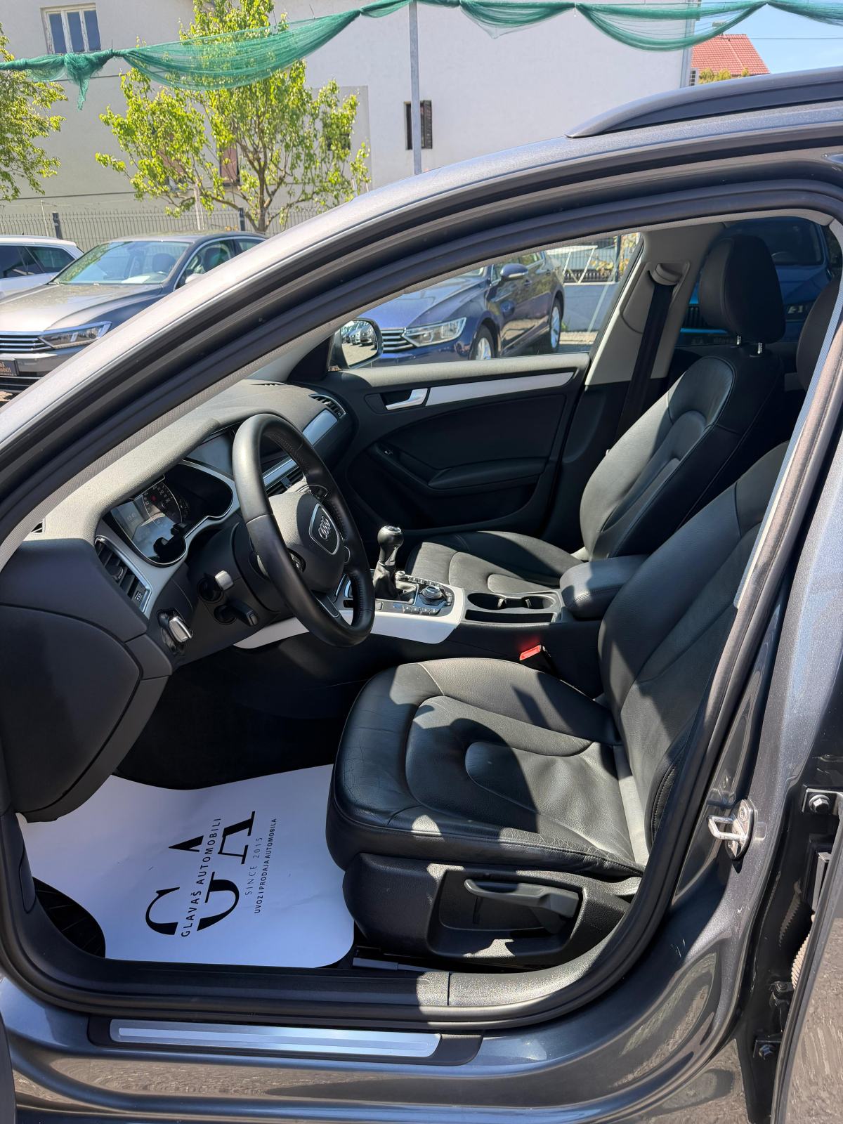 Audi A4 Avant 2,0 TDI NAVI,PDC,XENON,VELIKI SERVIS,TOP STANJE!!!, fotografija 10
