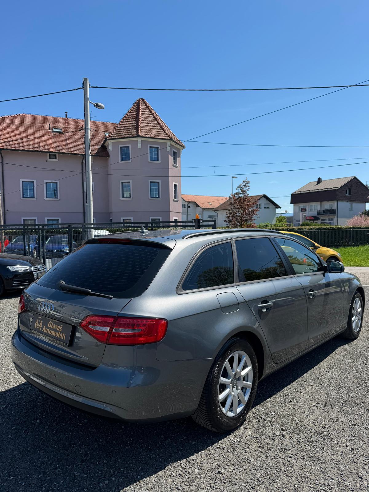 Audi A4 Avant 2,0 TDI NAVI,PDC,XENON,VELIKI SERVIS,TOP STANJE!!!, fotografija 7