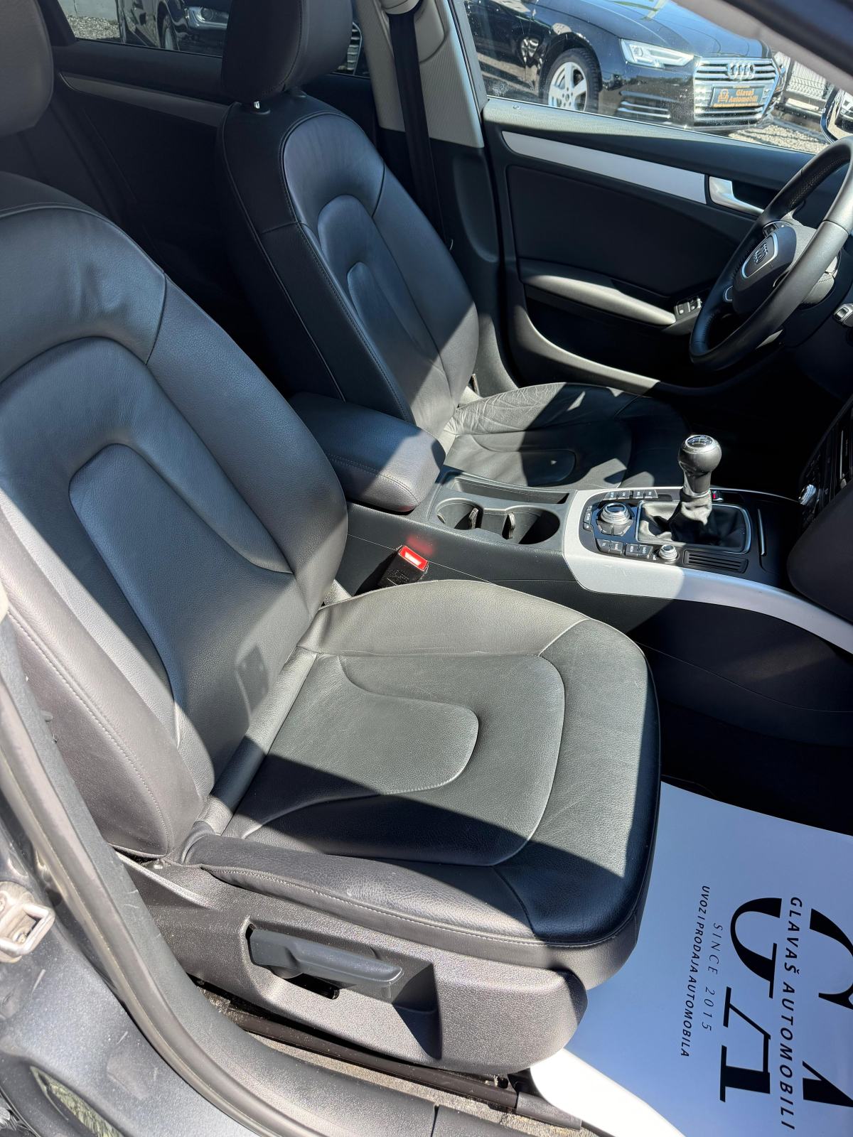 Audi A4 Avant 2,0 TDI NAVI,PDC,XENON,VELIKI SERVIS,TOP STANJE!!!, fotografija 16