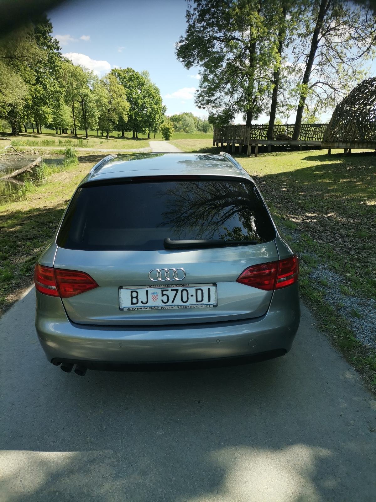 Audi A4 Avant 2,0 TDI, fotografija 2
