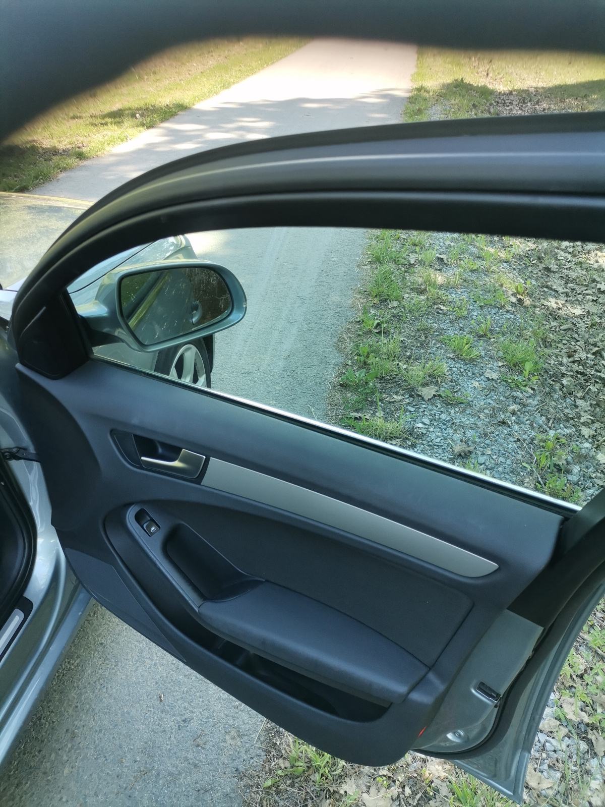 Audi A4 Avant 2,0 TDI, fotografija 10