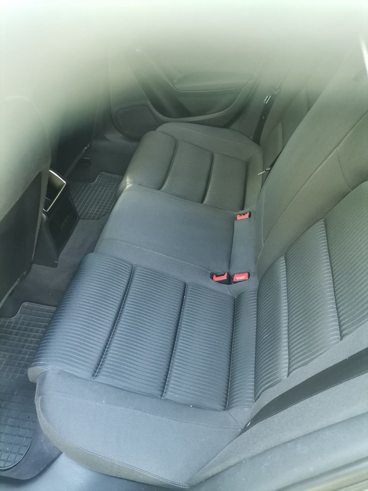 Audi A4 Avant 2,0 TDI, fotografija 14