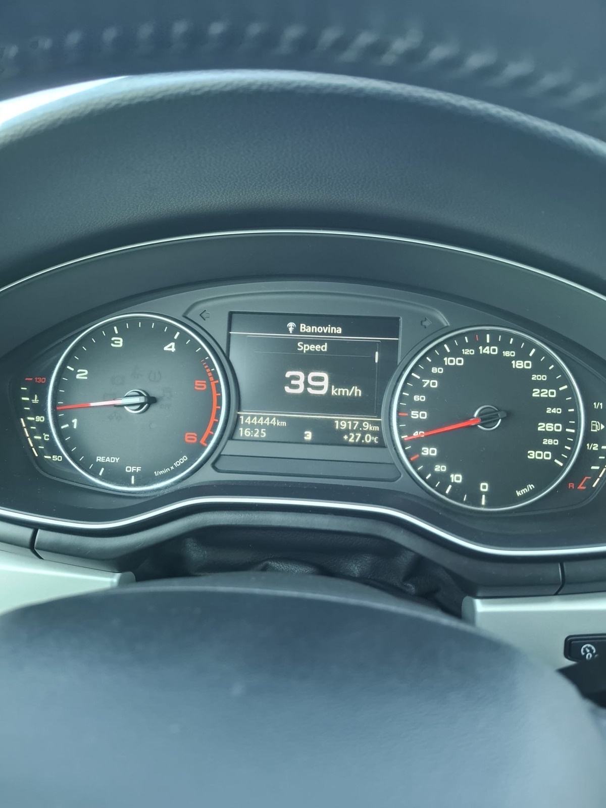 Audi A4 Avant 2,0 TDI, fotografija 13