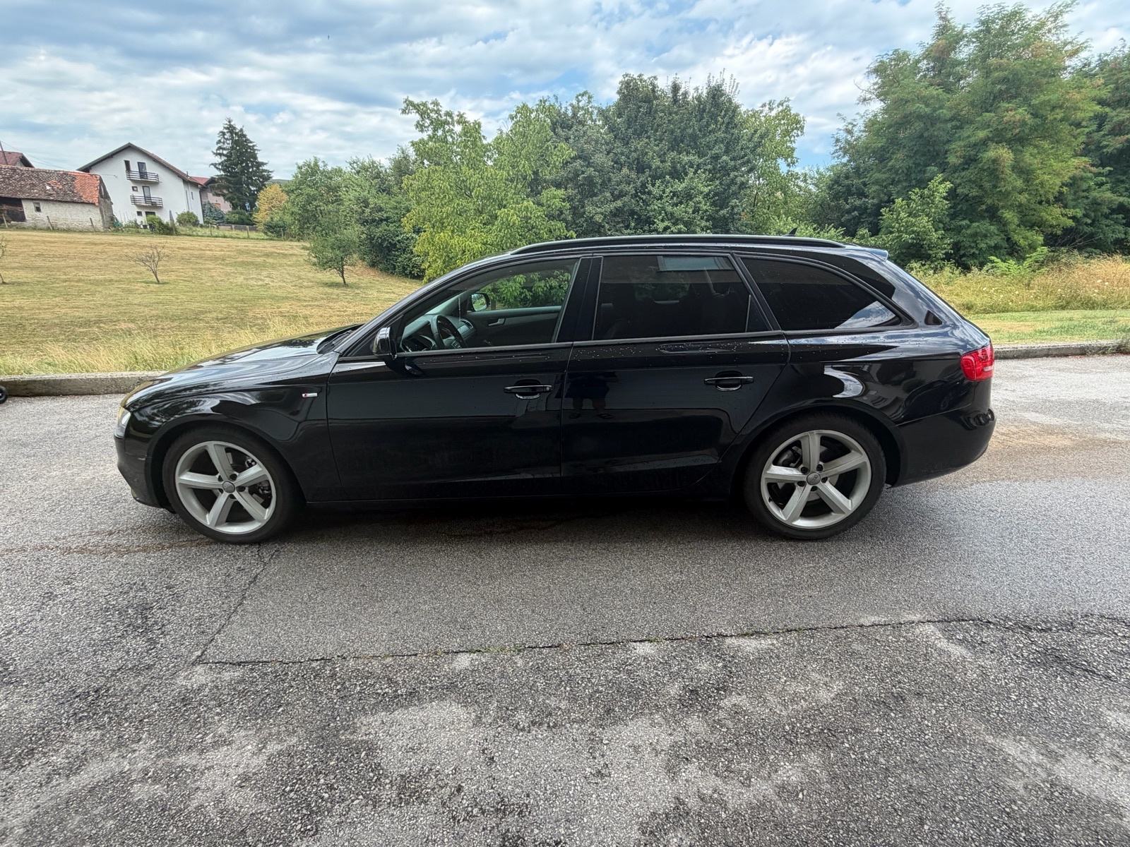Audi A4 Avant 2,0 TDI, fotografija 5