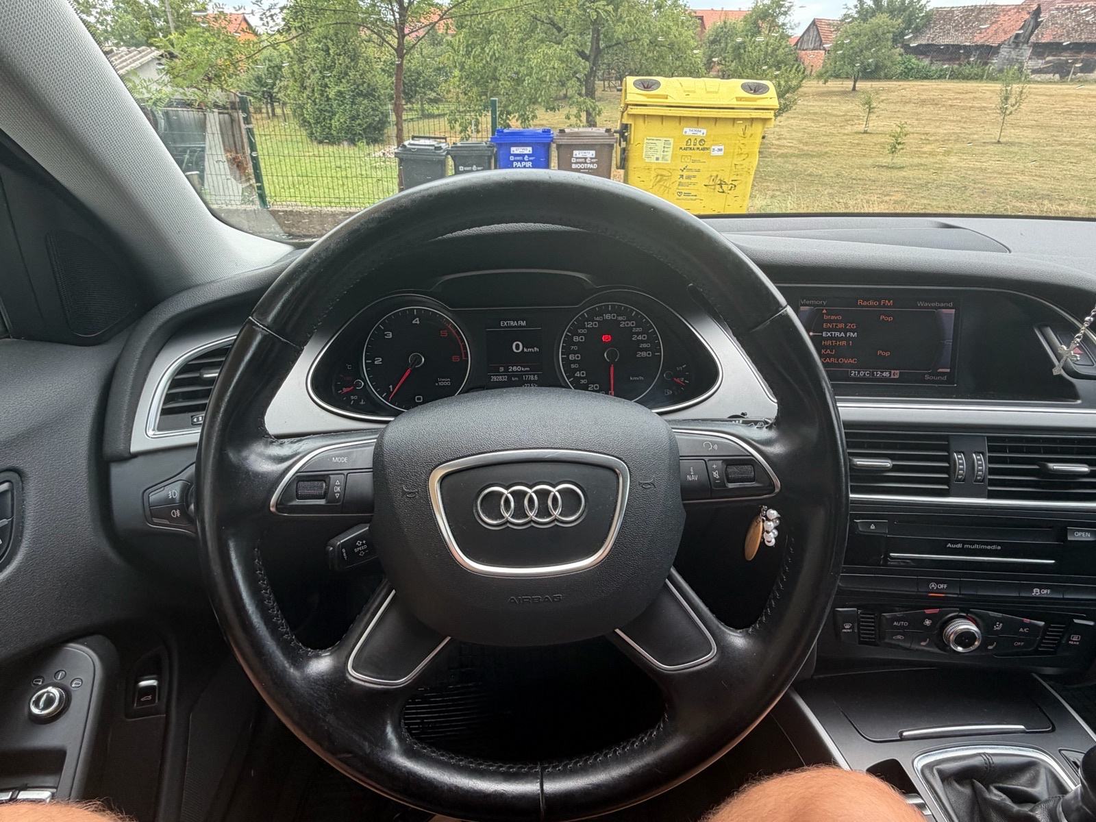 Audi A4 Avant 2,0 TDI, fotografija 7