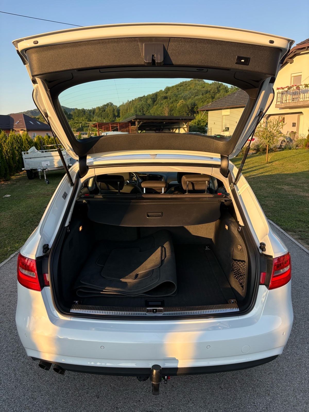Audi A4 Avant 2,0 TDI QUATRO*130/177Ps*PRVI VLASNIK*TOP OPREMA*, fotografija 9