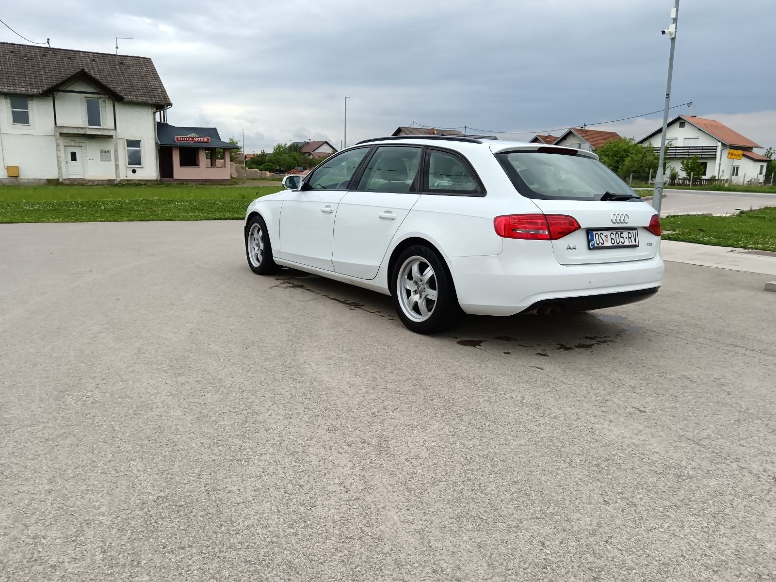 Audi A4 Avant 2,0 TDI, fotografija 15