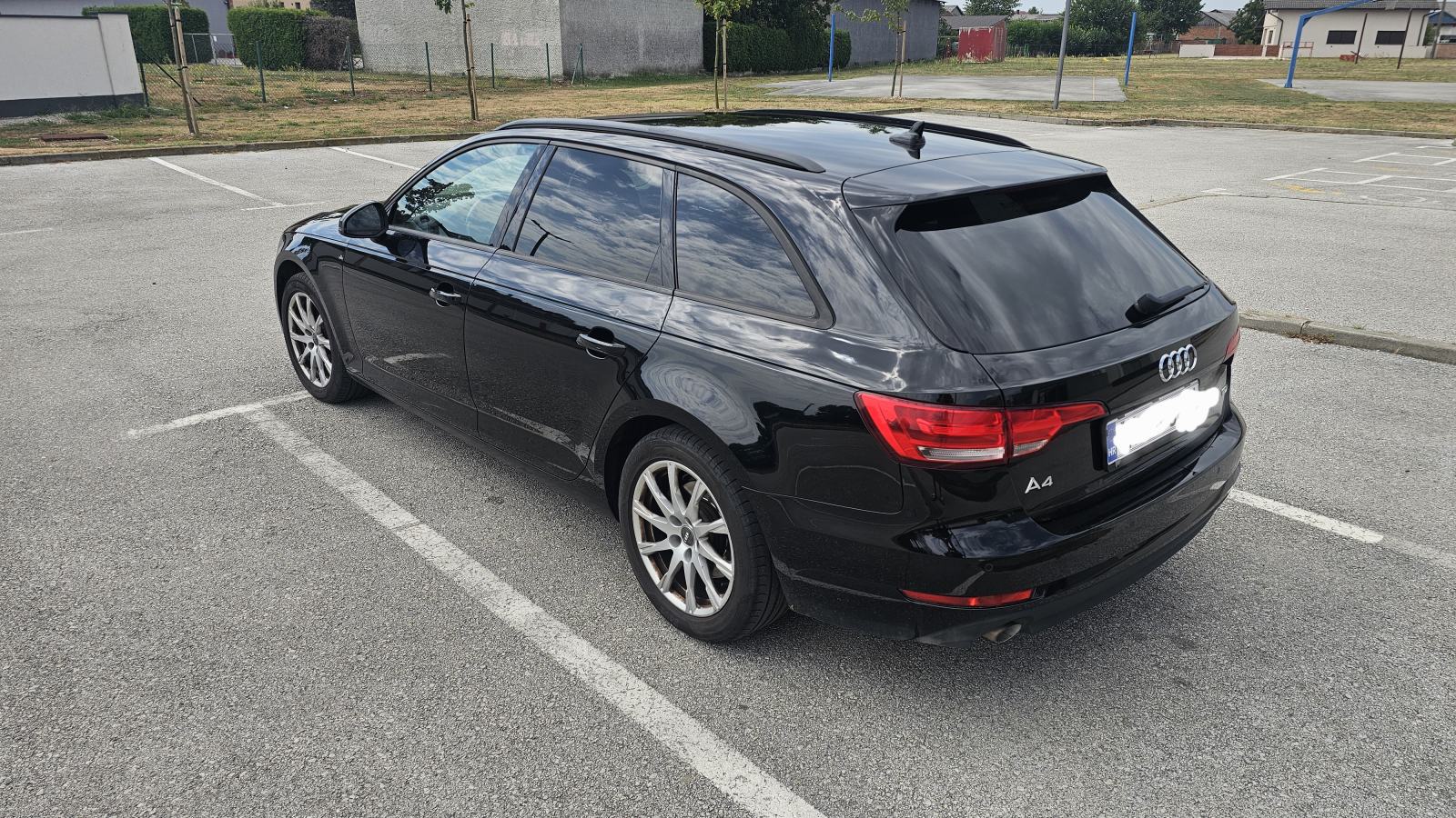 Audi A4 Avant 2,0 TDI, fotografija 3