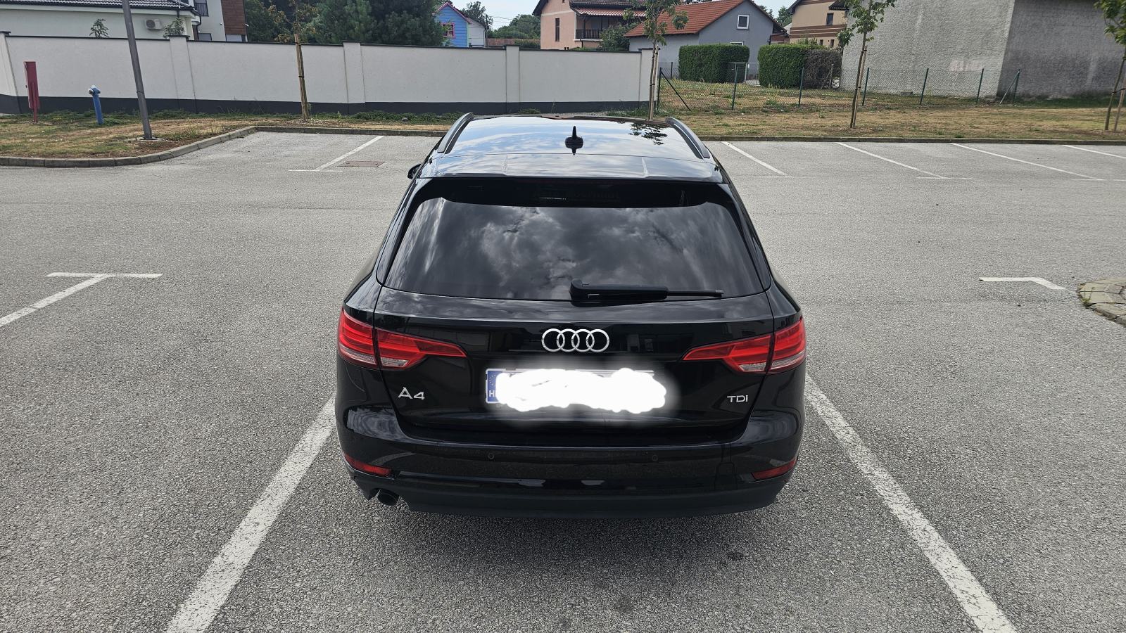 Audi A4 Avant 2,0 TDI, fotografija 2