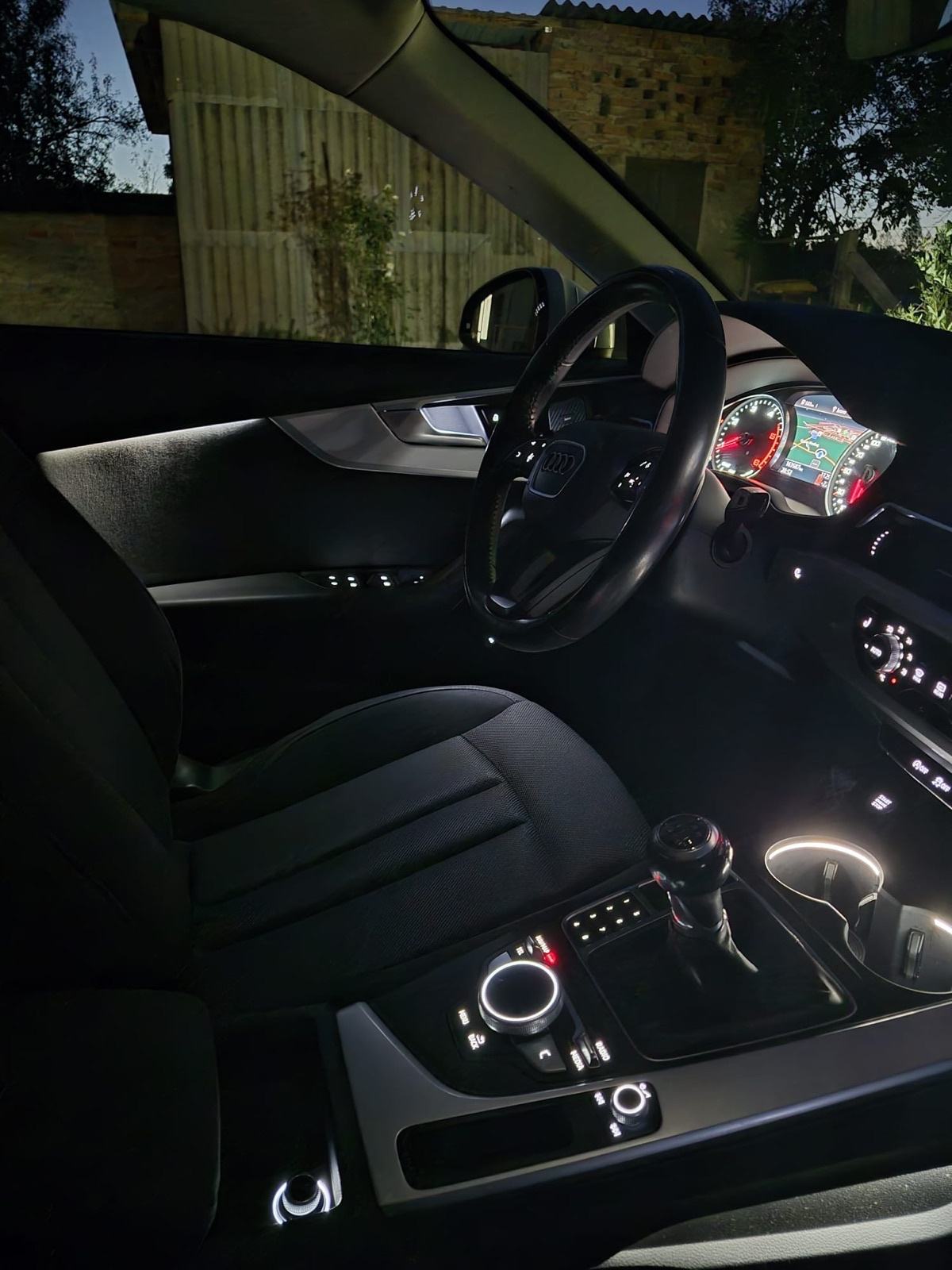 Audi A4 Avant 2,0 TDI, fotografija 8