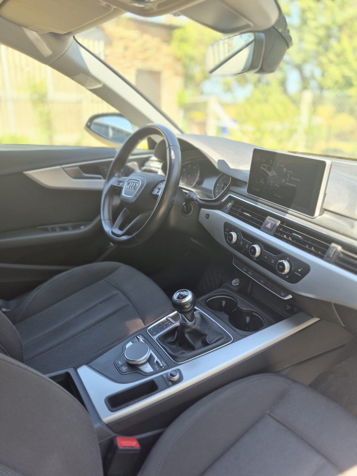 Audi A4 Avant 2,0 TDI, fotografija 7