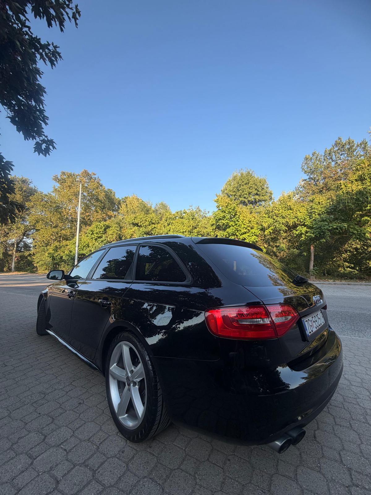 Audi A4 Avant 2,0 TDI, fotografija 7