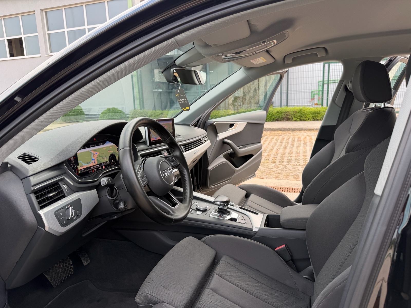 Audi A4 Avant 2,0 TDI SLINE* NAVIGACIJA,RADARI,XENON*, fotografija 10
