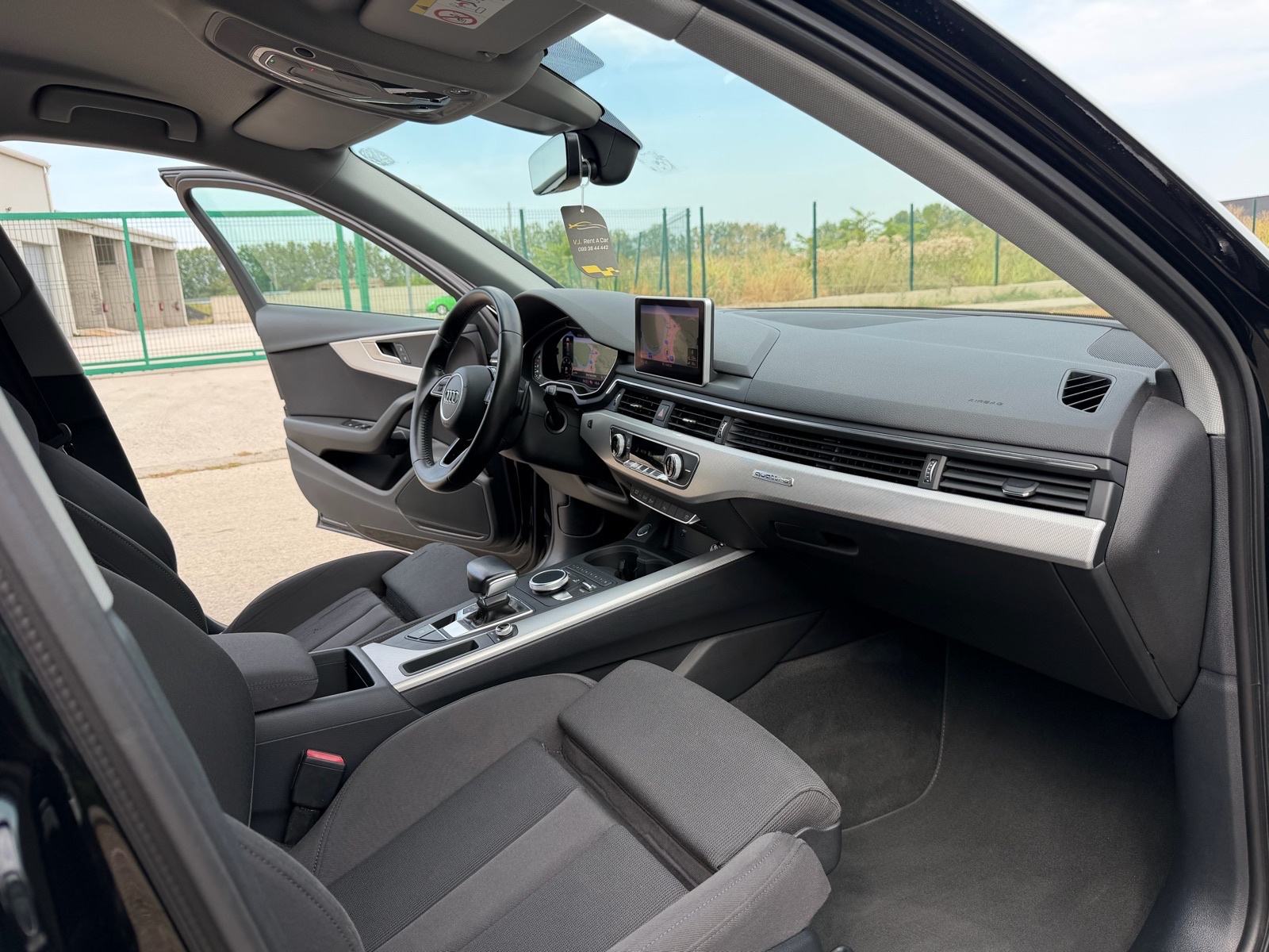 Audi A4 Avant 2,0 TDI SLINE* NAVIGACIJA,RADARI,XENON*, fotografija 11