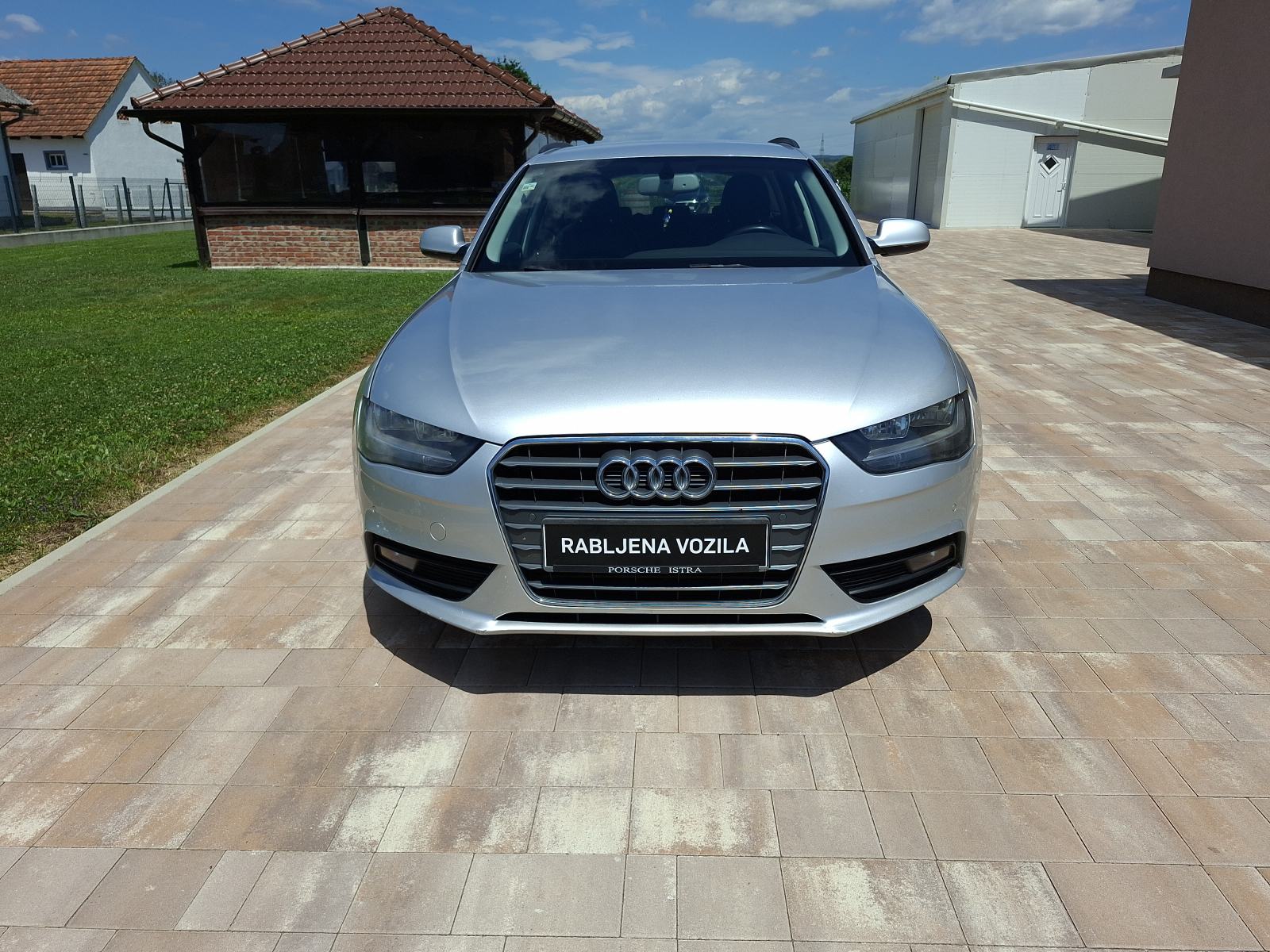 Audi A4 Avant 2,0 TDI Sport **KLIMA** KOŽA **NOVO** KREDIT-KARTICE, fotografija 2