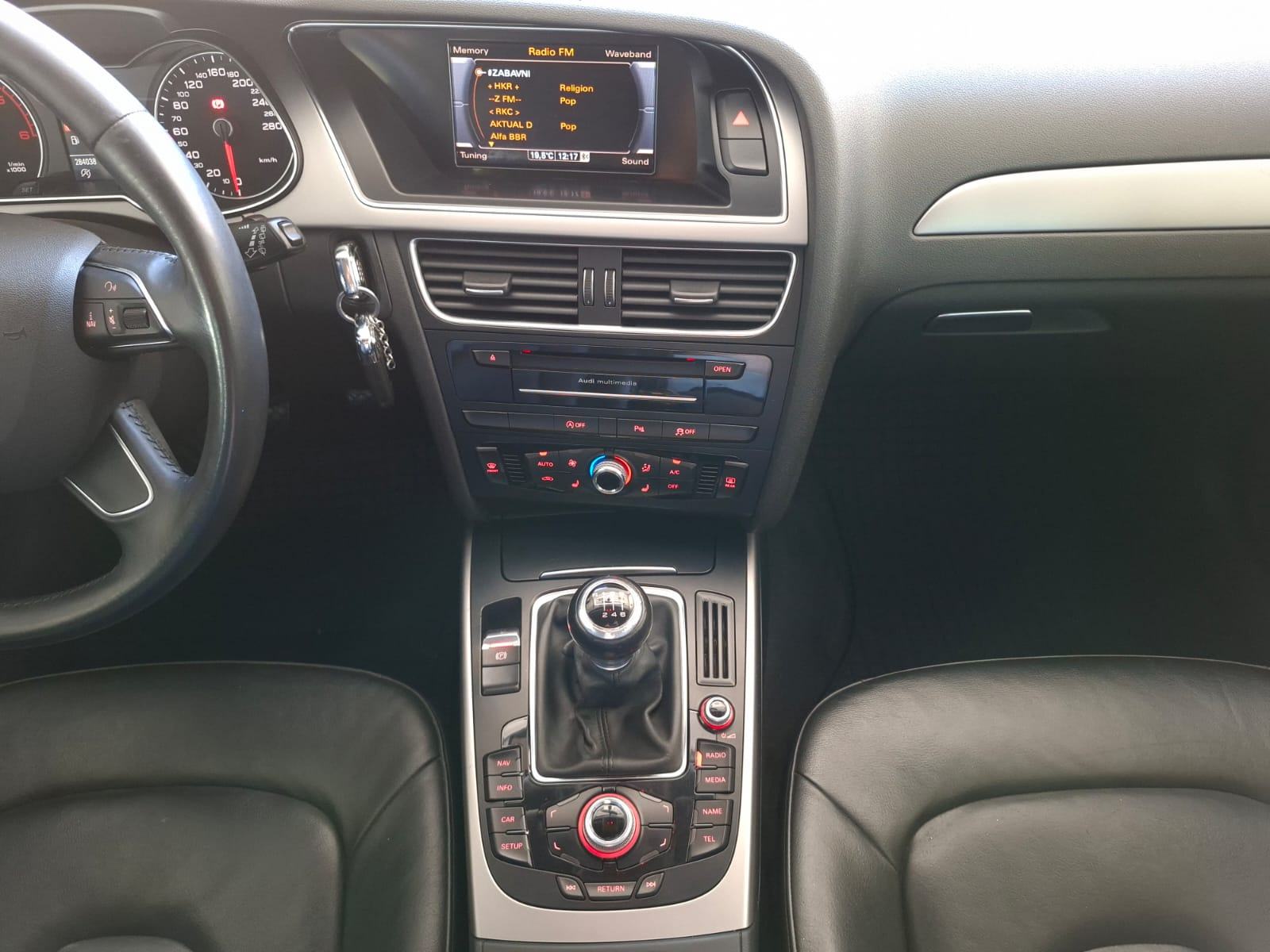 Audi A4 Avant 2,0 TDI Sport **KLIMA** KOŽA **NOVO** KREDIT-KARTICE, fotografija 20