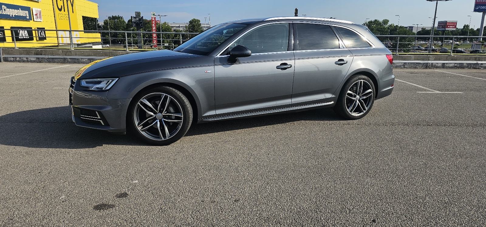 Audi A4 Avant 2,0 TDI Sport, fotografija 10