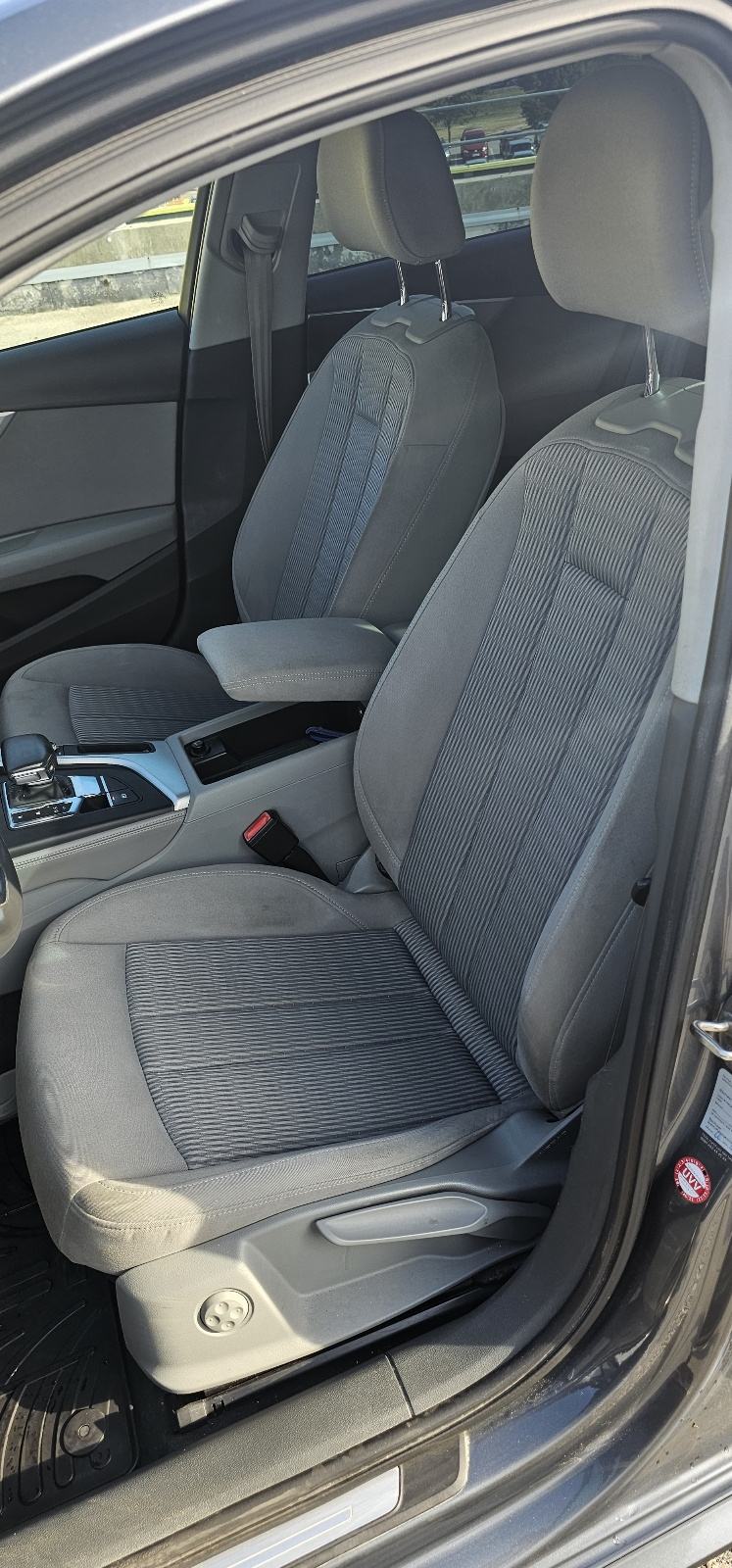 Audi A4 Avant 2,0 TDI Sport, fotografija 16