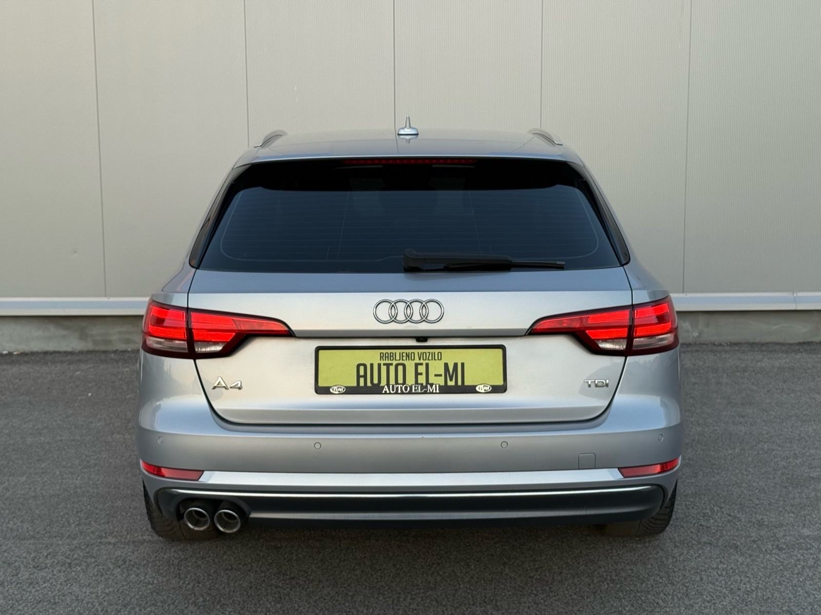 Audi A4 Avant 2,0 TDI Sport *S-Tronic*KAMERE 360*VIRTUAL*VELIKI SERVIS, fotografija 9