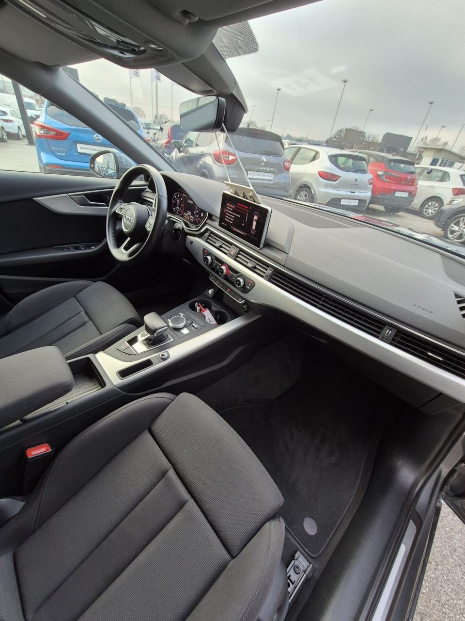 Audi A4 Avant 2,0 TDI Sport S tronic *VIRTUALNI*2 SETA FELGI*, fotografija 18