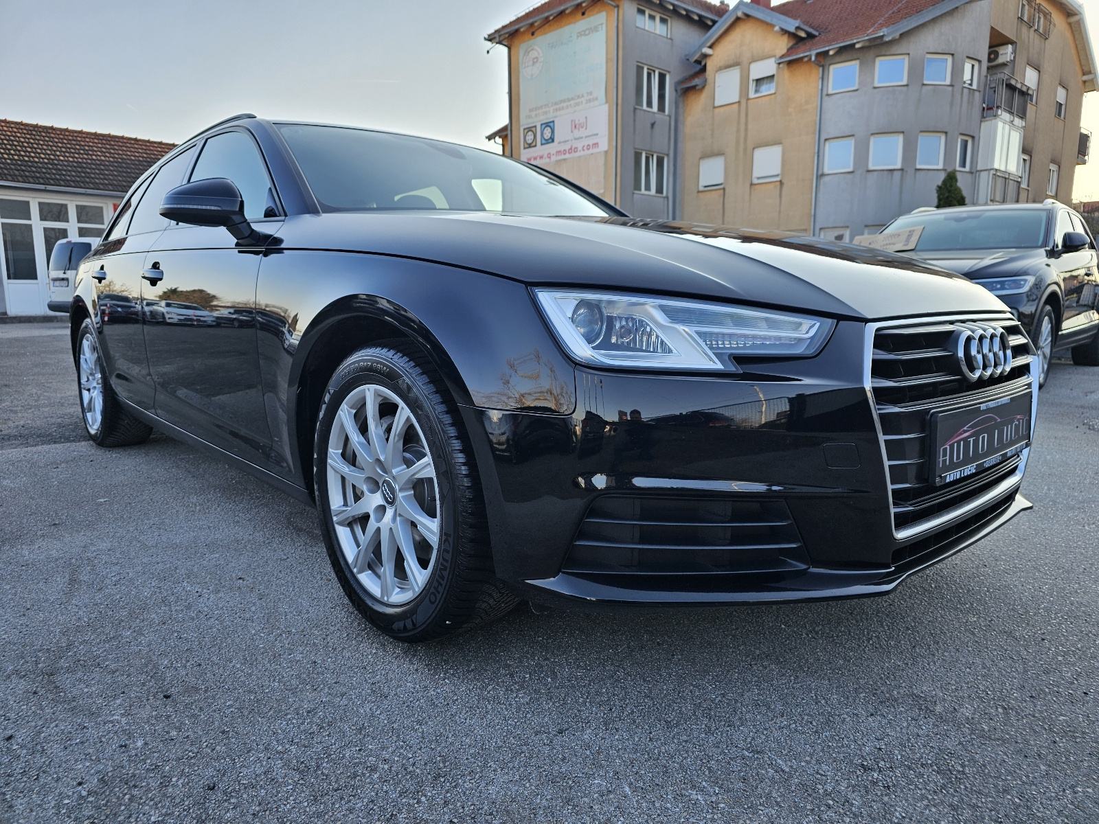 Audi A4 Avant 2,0 TDI ***TOP-STANJE***VELIKI-SERVIS**FACELIFT-MODEL**, fotografija 3
