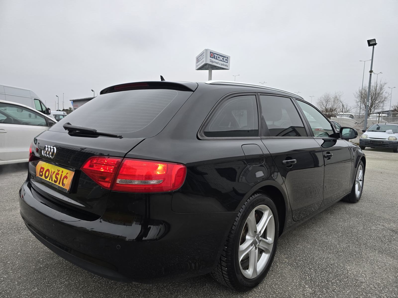 Audi A4 Avant 2,0 TDI SPORT-AUTOMATIK -SUPER STANJE., fotografija 6