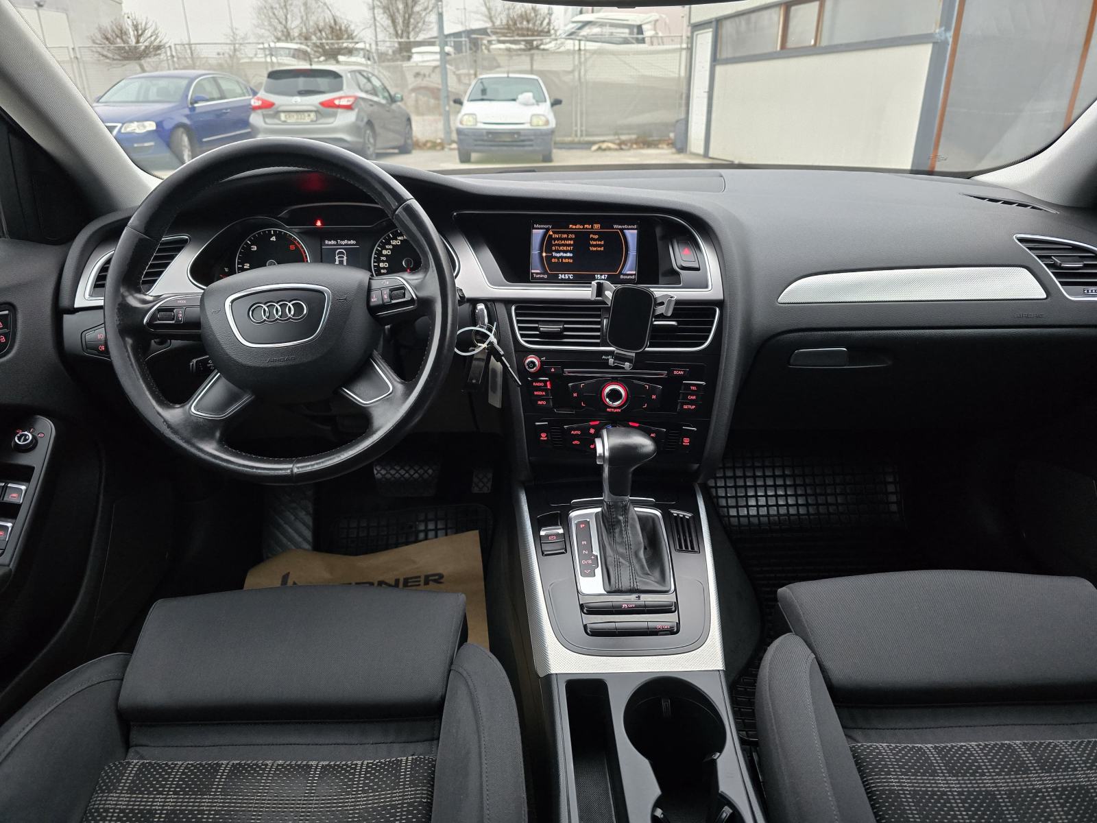 Audi A4 Avant 2,0 TDI SPORT-AUTOMATIK -SUPER STANJE., fotografija 17
