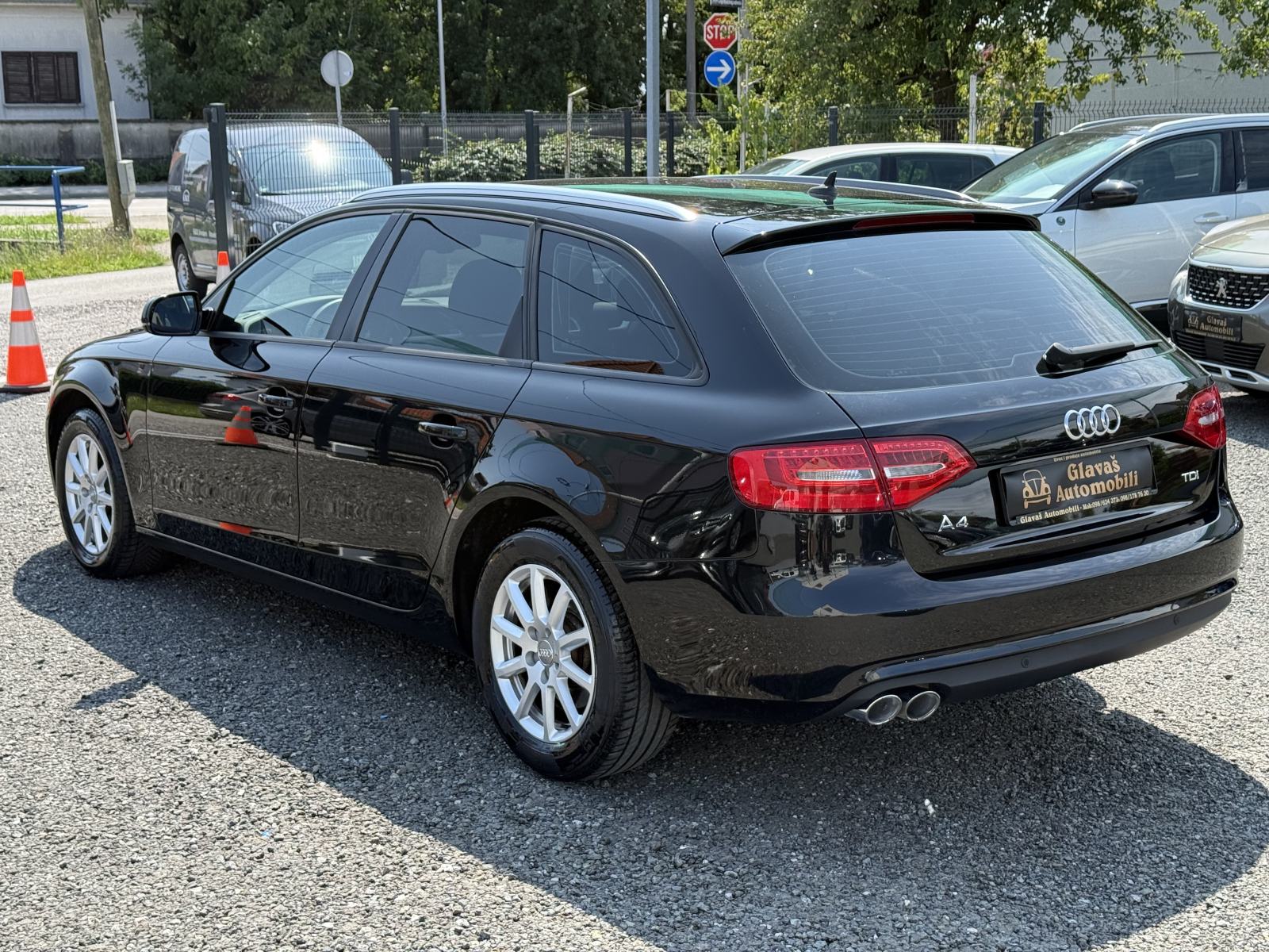 Audi A4 Avant 2,0 TDI XENON,PDC,NAVI,VELIKI SERVIS,TOP STANJE!!!, fotografija 5