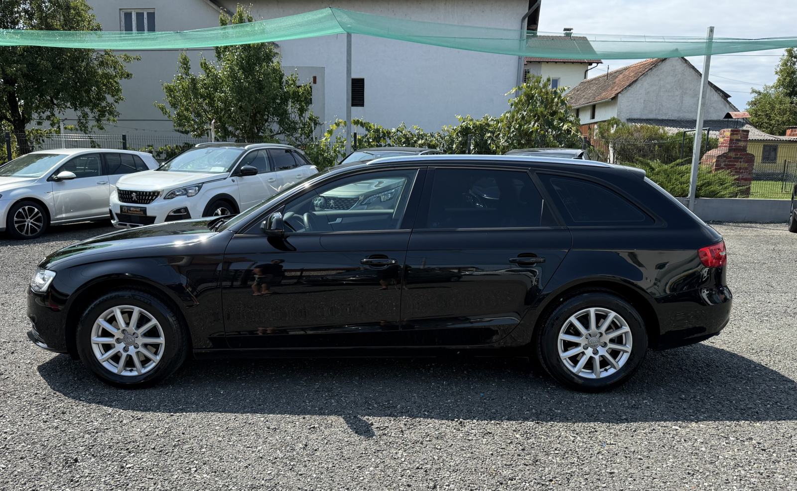 Audi A4 Avant 2,0 TDI XENON,PDC,NAVI,VELIKI SERVIS,TOP STANJE!!!, fotografija 4