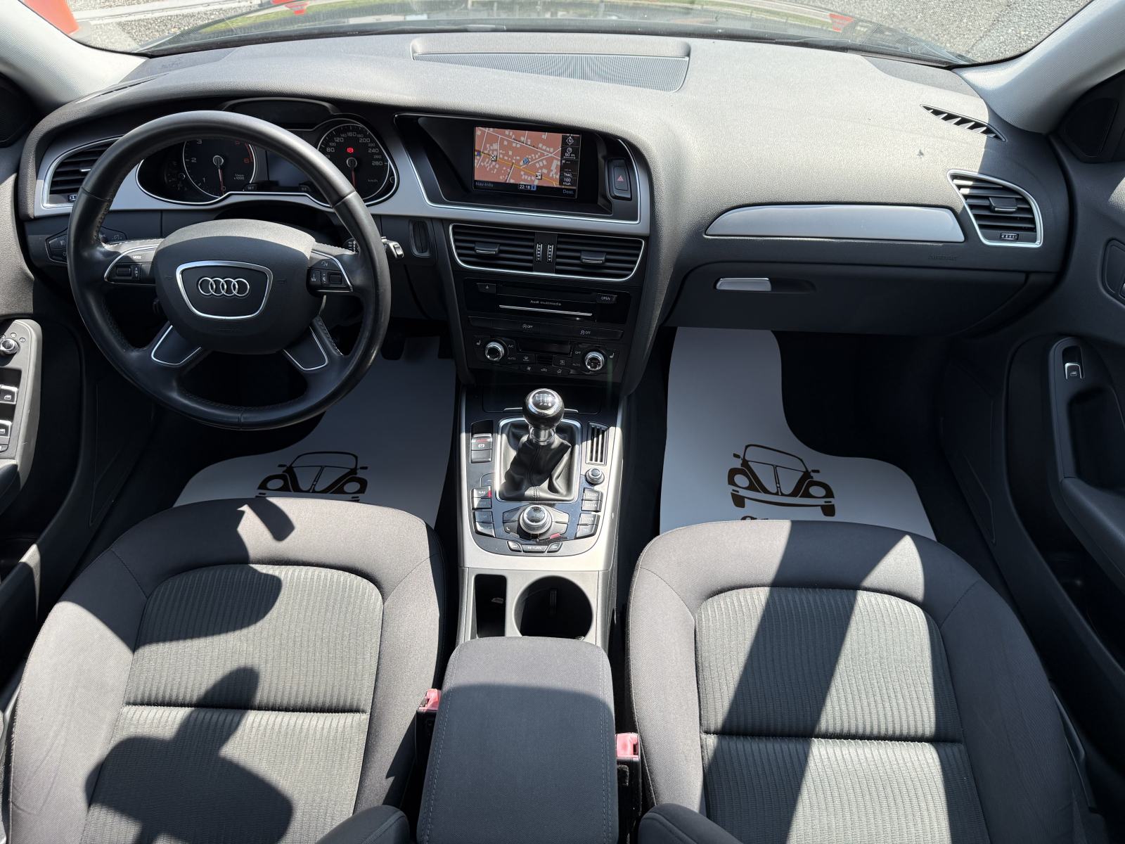 Audi A4 Avant 2,0 TDI XENON,PDC,NAVI,VELIKI SERVIS,TOP STANJE!!!, fotografija 15