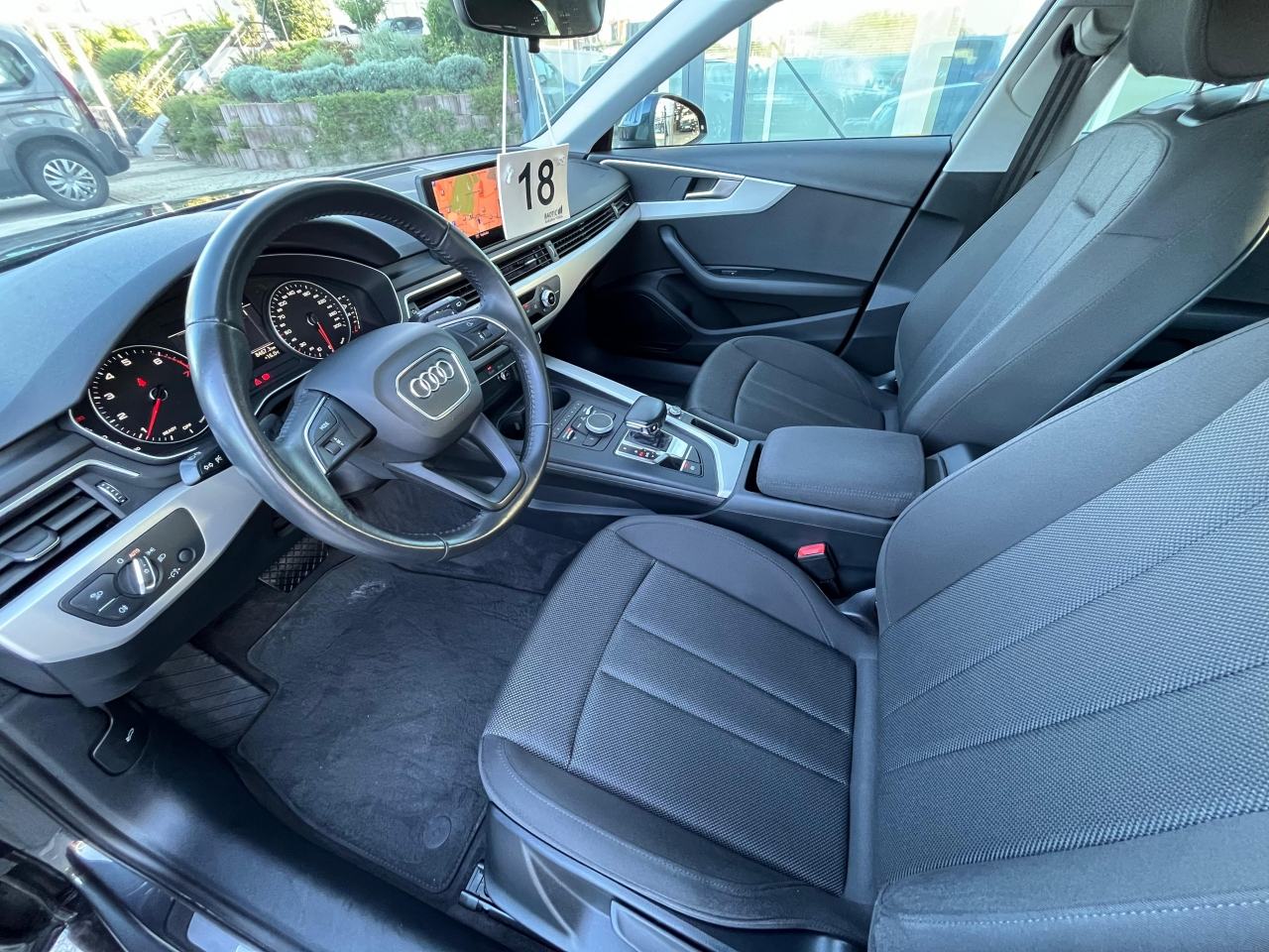 Audi A4 Avant 2.0 TFSI AUTOMATIK ALU NAVI LED, fotografija 9