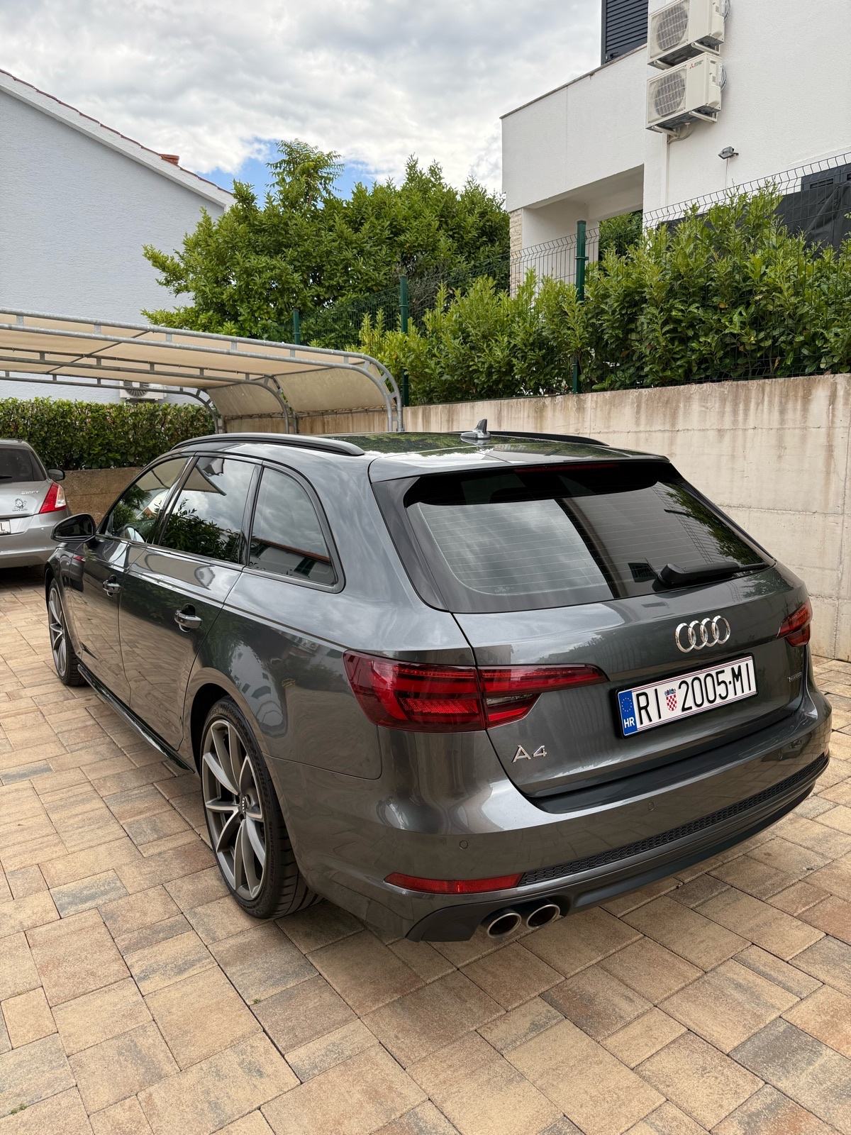Audi A4 Avant 3,0 TDI automatik, fotografija 3
