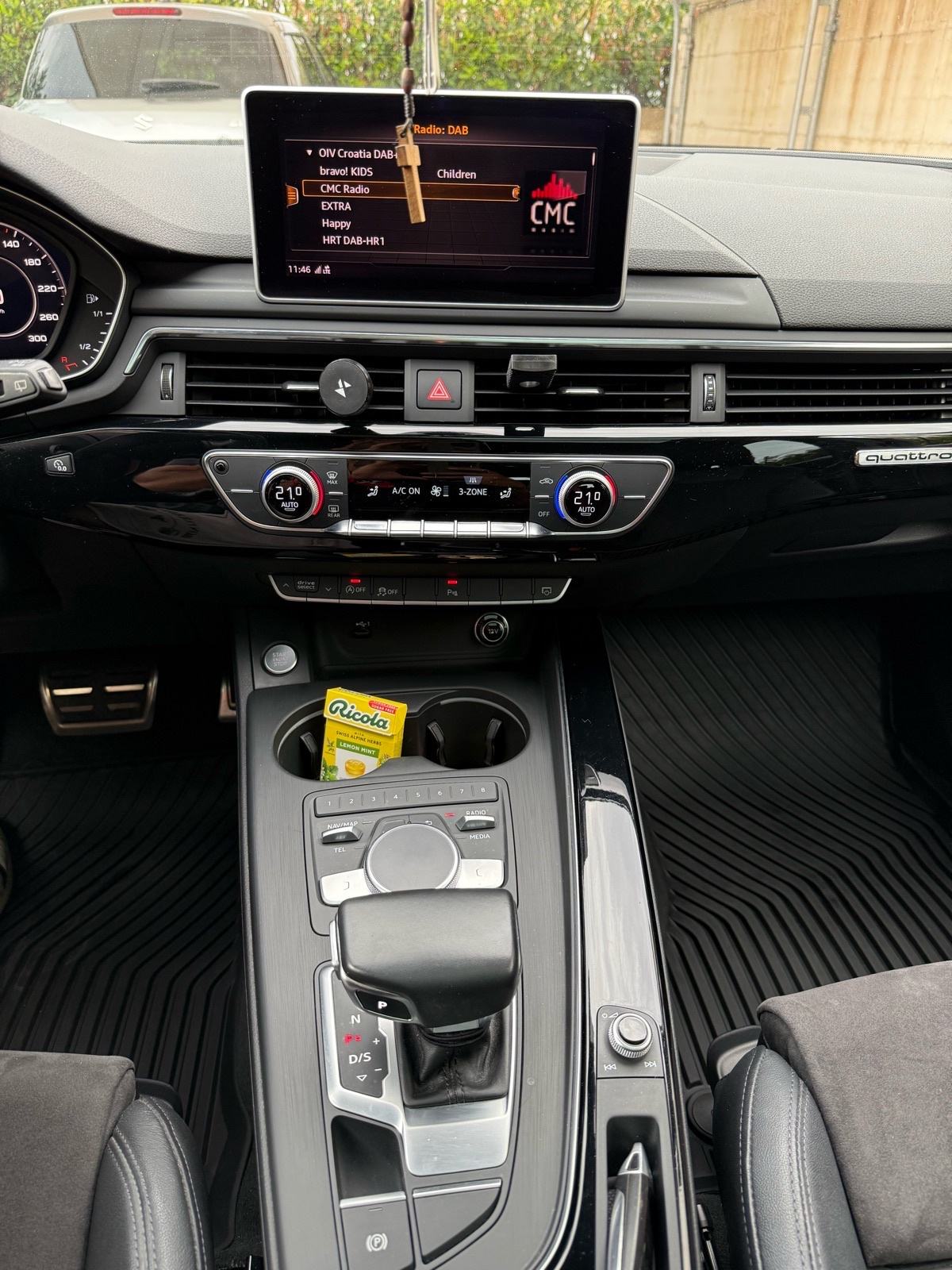 Audi A4 Avant 3,0 TDI automatik, fotografija 9