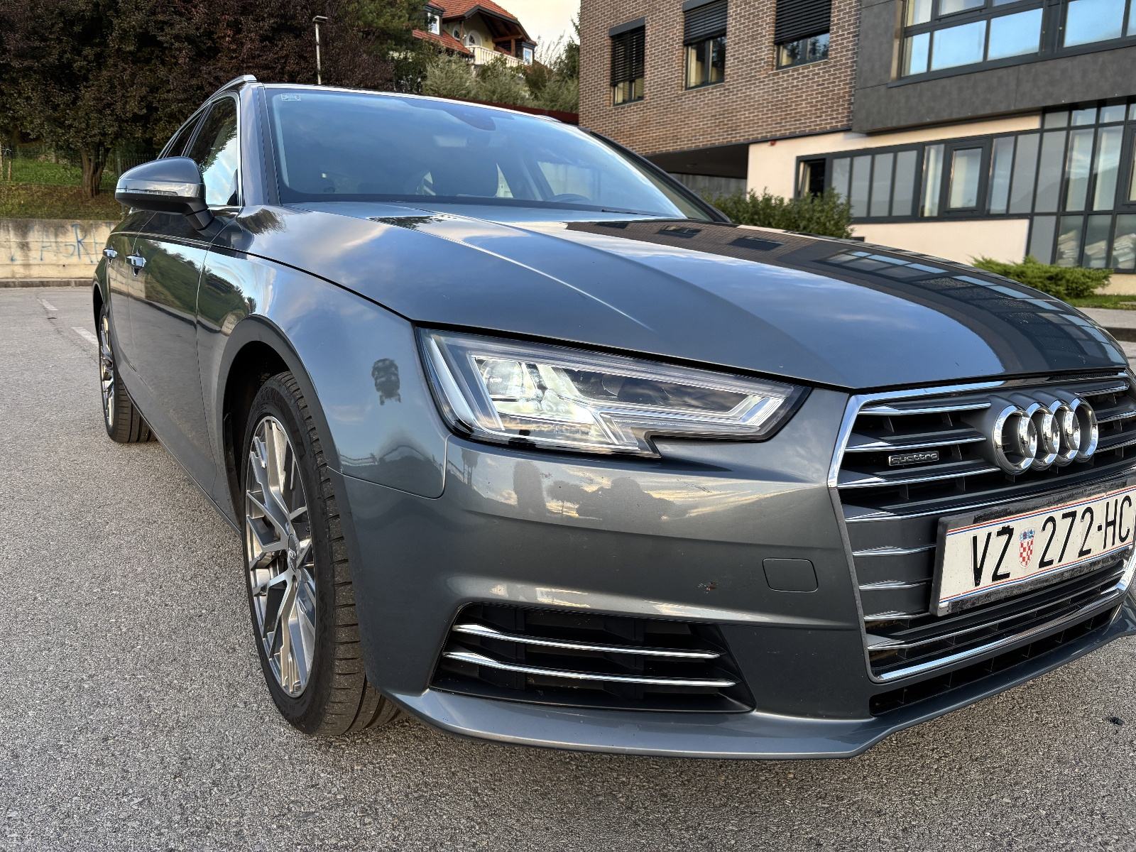 Audi A4 Avant 3,0 TDI Sport automatik, fotografija 4