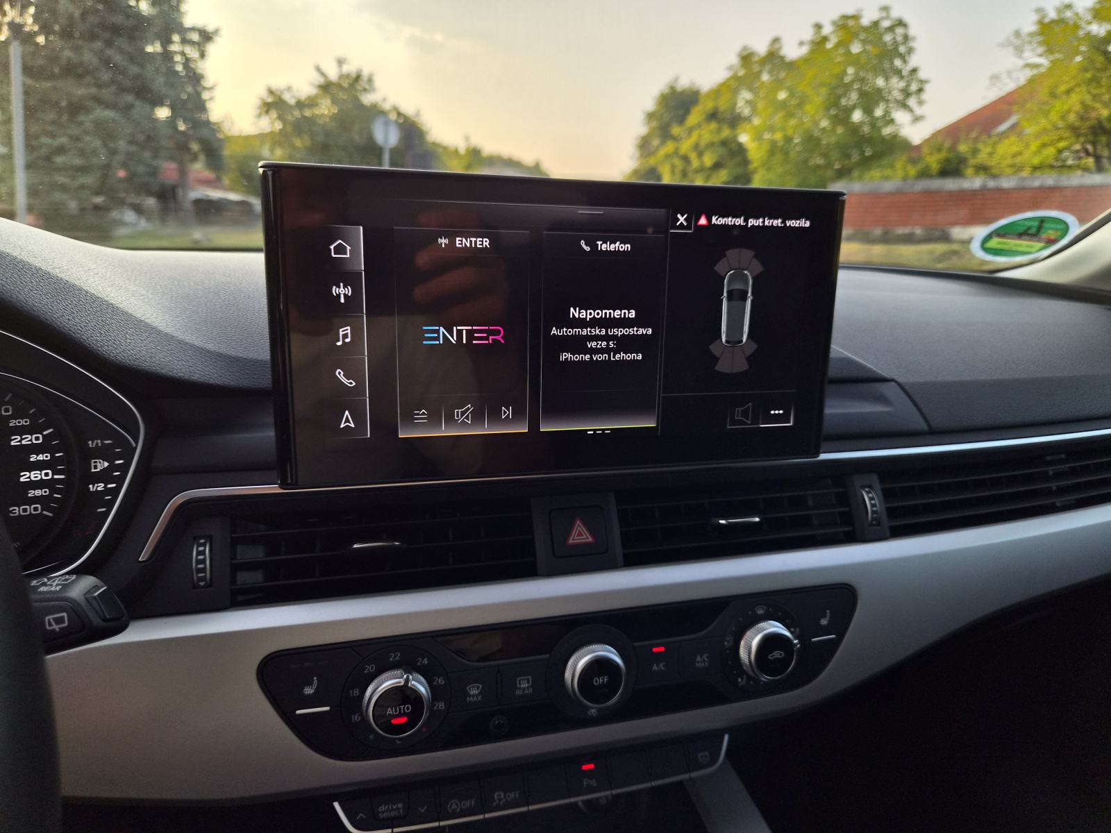 Audi A4 AVANT 30 TDI, 2021., NOVI MODEL, AUTOMATIK, TOP STANJE, fotografija 16